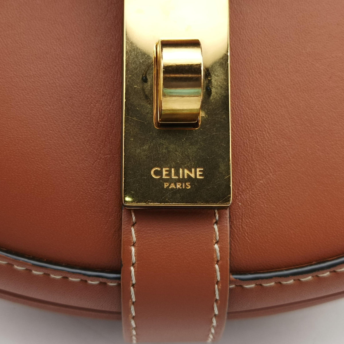 Pre-owned Celine Besace 16 Small Brown Leather W-SL-2 shoulderbag | stylenewstar