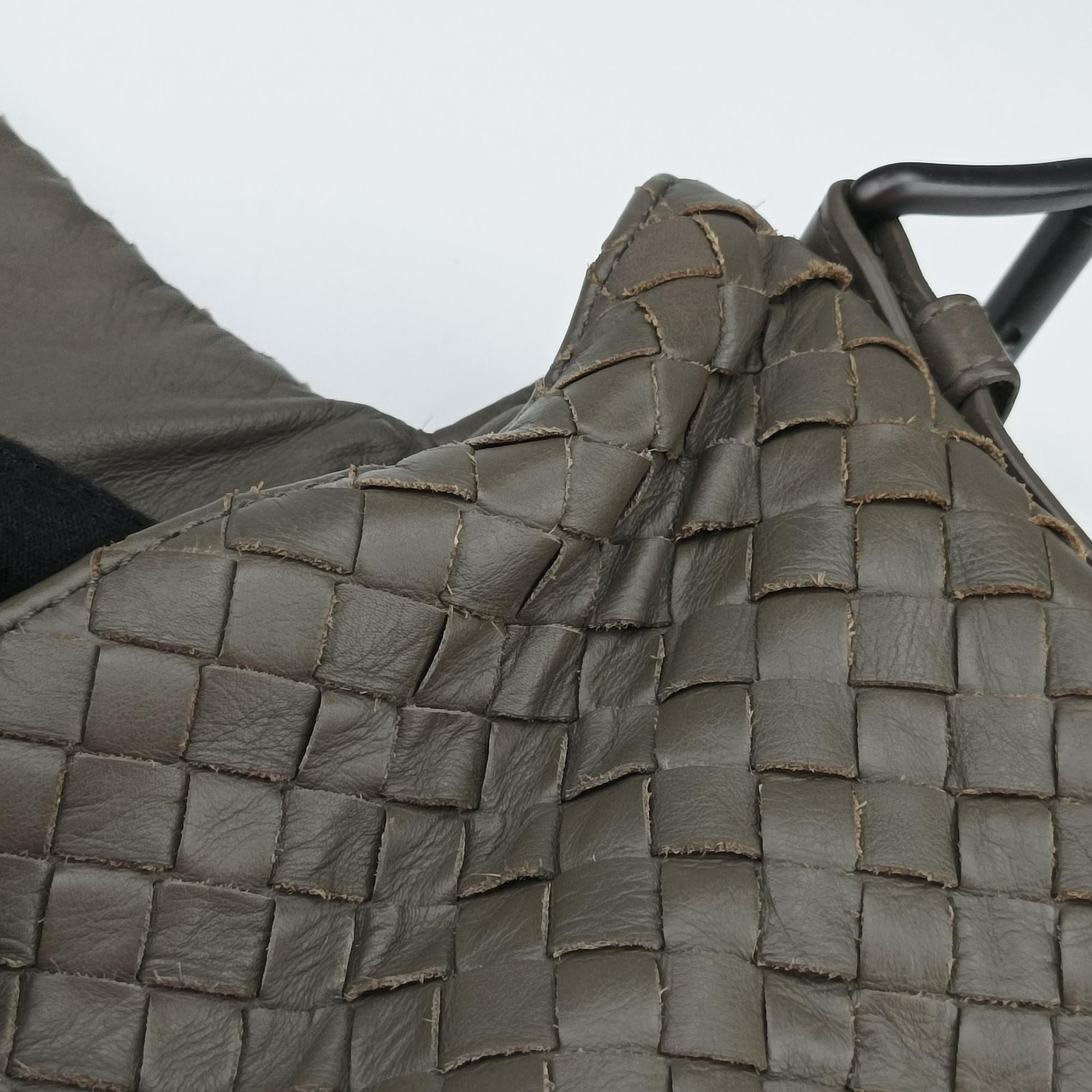 Vintage Bottega Veneta Intrecciato Gray lambskin  shoulderbag | stylenewstar