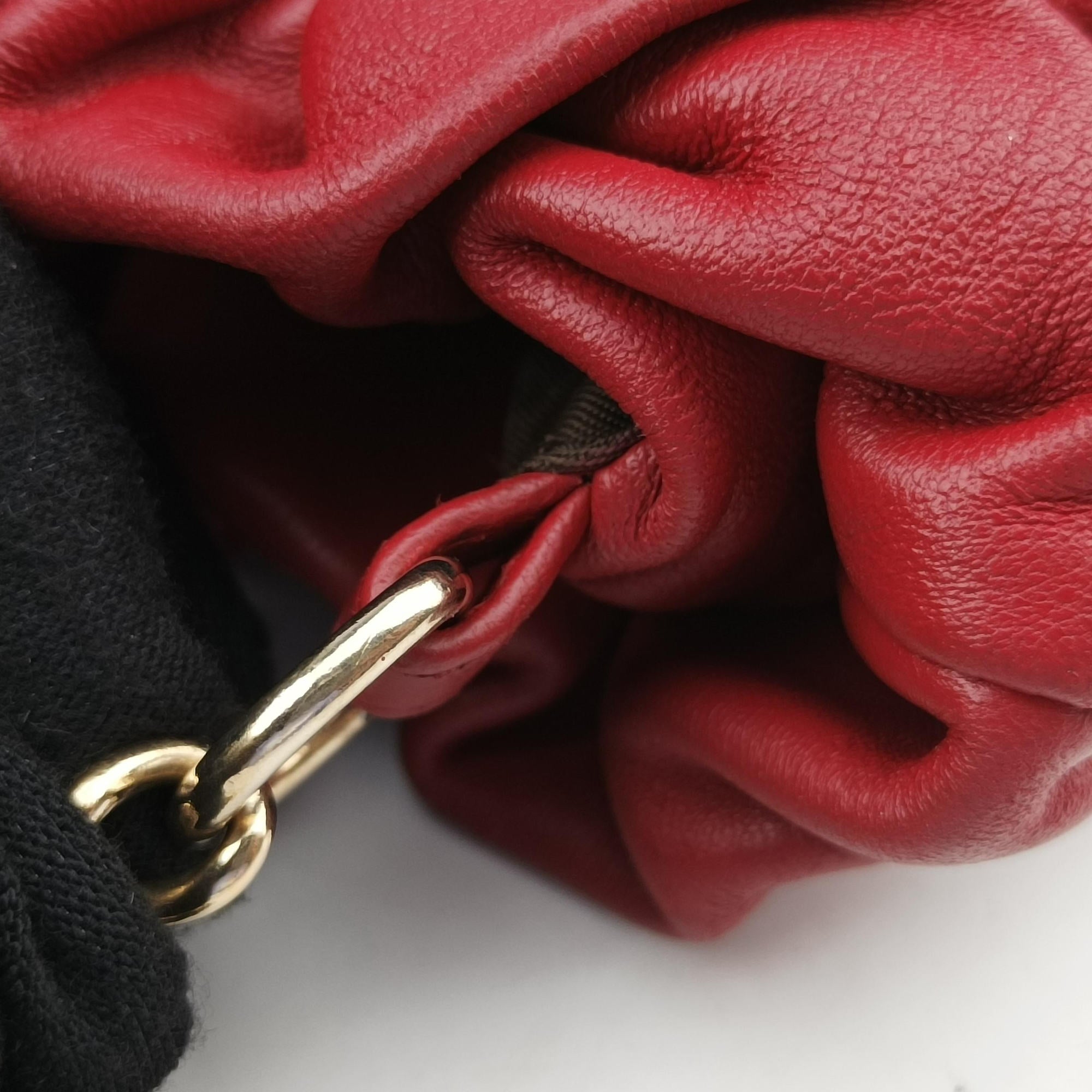 Pre-owned Christian Dior Cannage Faux Pearl Red lambskin  shoulderbag | stylenewstar