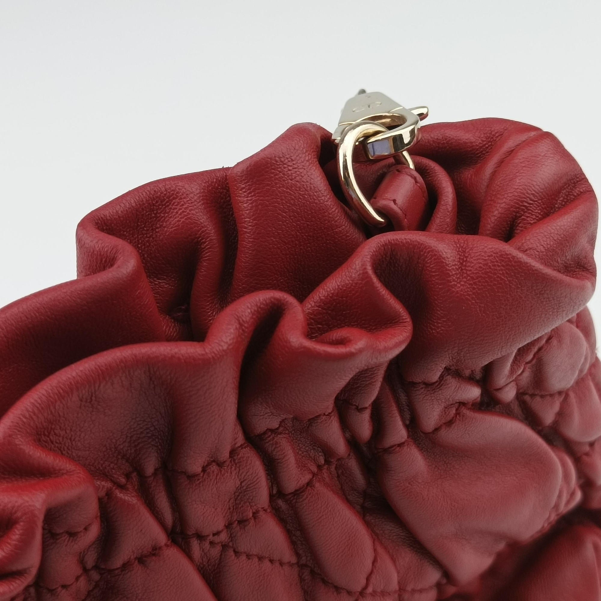 Pre-owned Christian Dior Cannage Faux Pearl Red lambskin  shoulderbag | stylenewstar