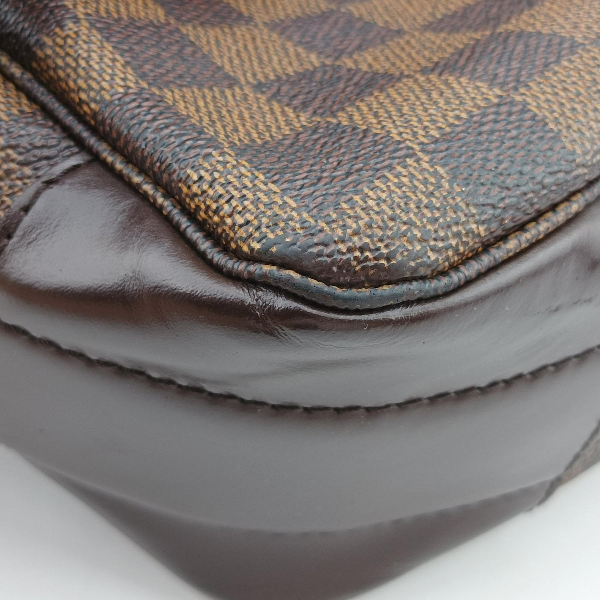 Pre-owned Louis Vuitton Bastille Messenger EBENE Damier Canvas N45258 shoulderbag | stylenewstar