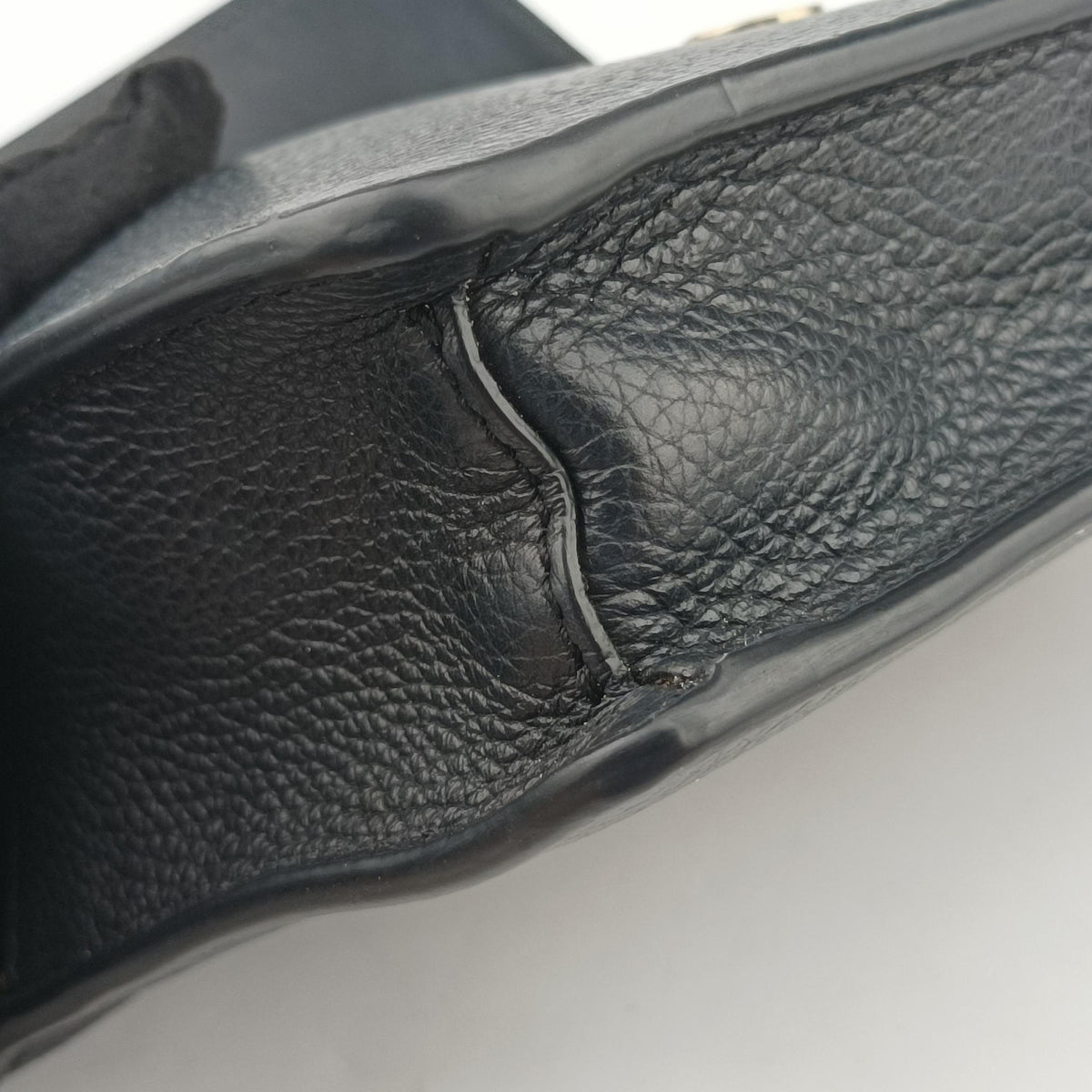 Secondhand VERSACE Medusa Black leather  shoulderbag | stylenewstar