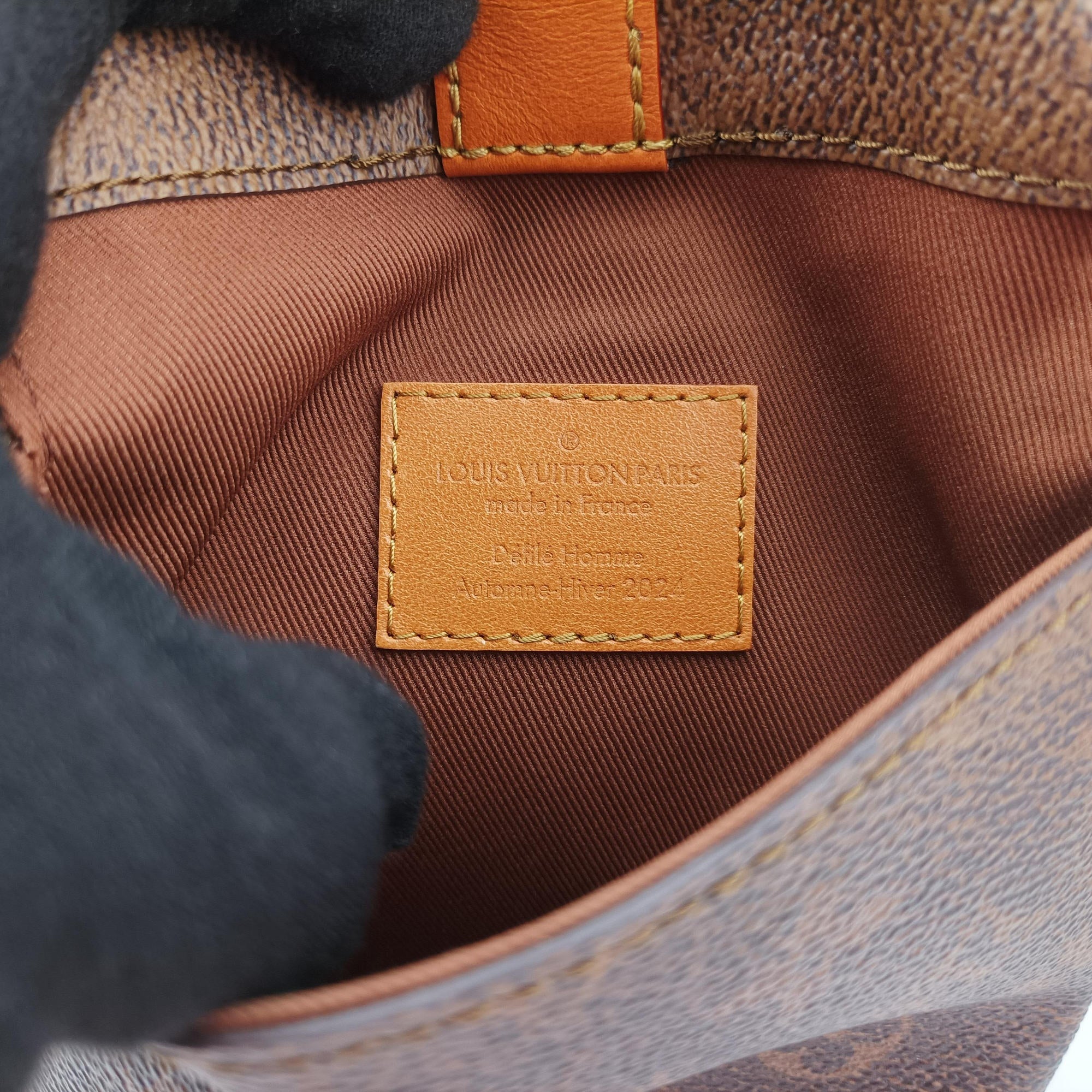 Vintage Louis Vuitton Envelope Pouch Brown Monogram Dust x Leather M11629 shoulderbag | stylenewstar