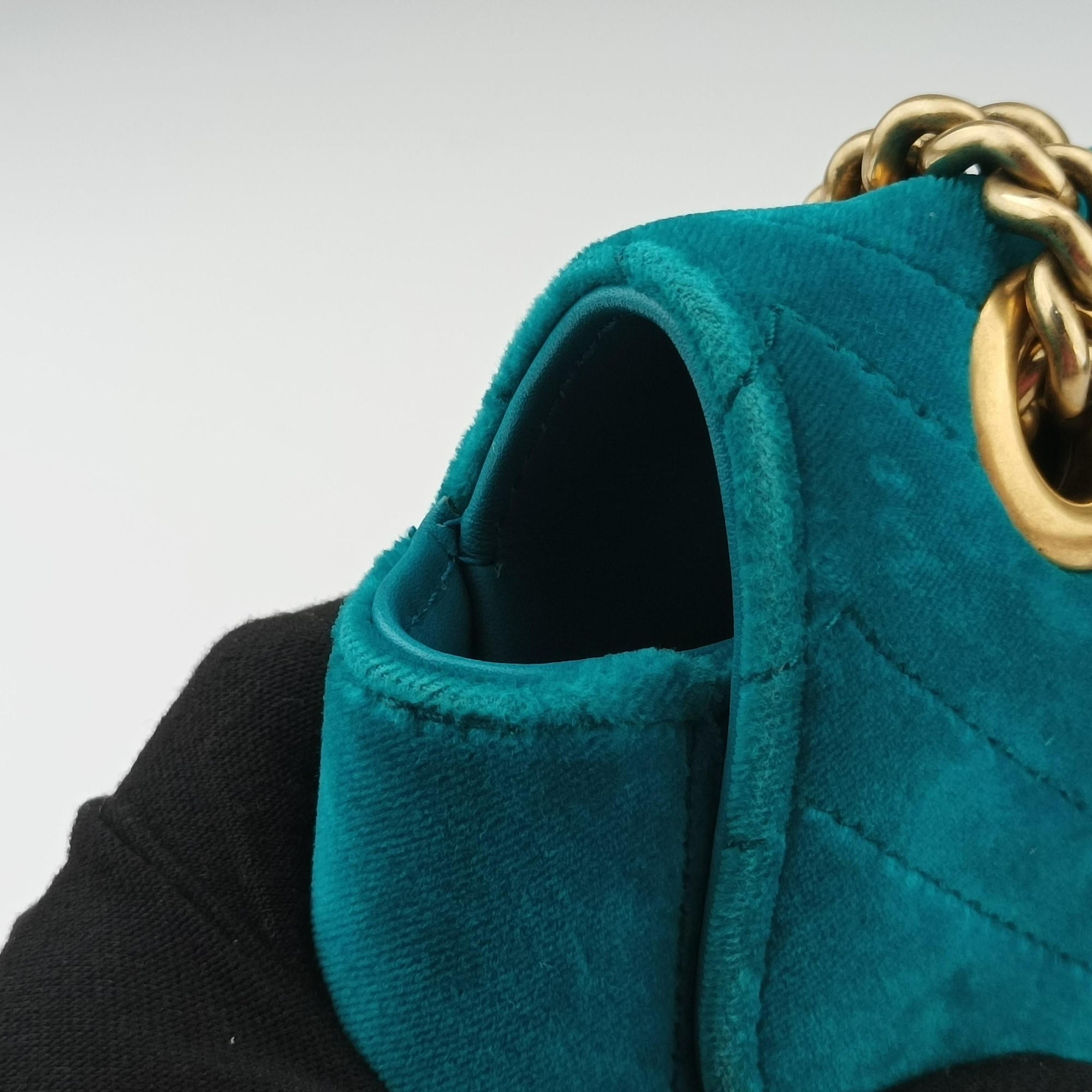 Vintage Gucci GG Marmont Blue velour 443497 shoulderbag | stylenewstar