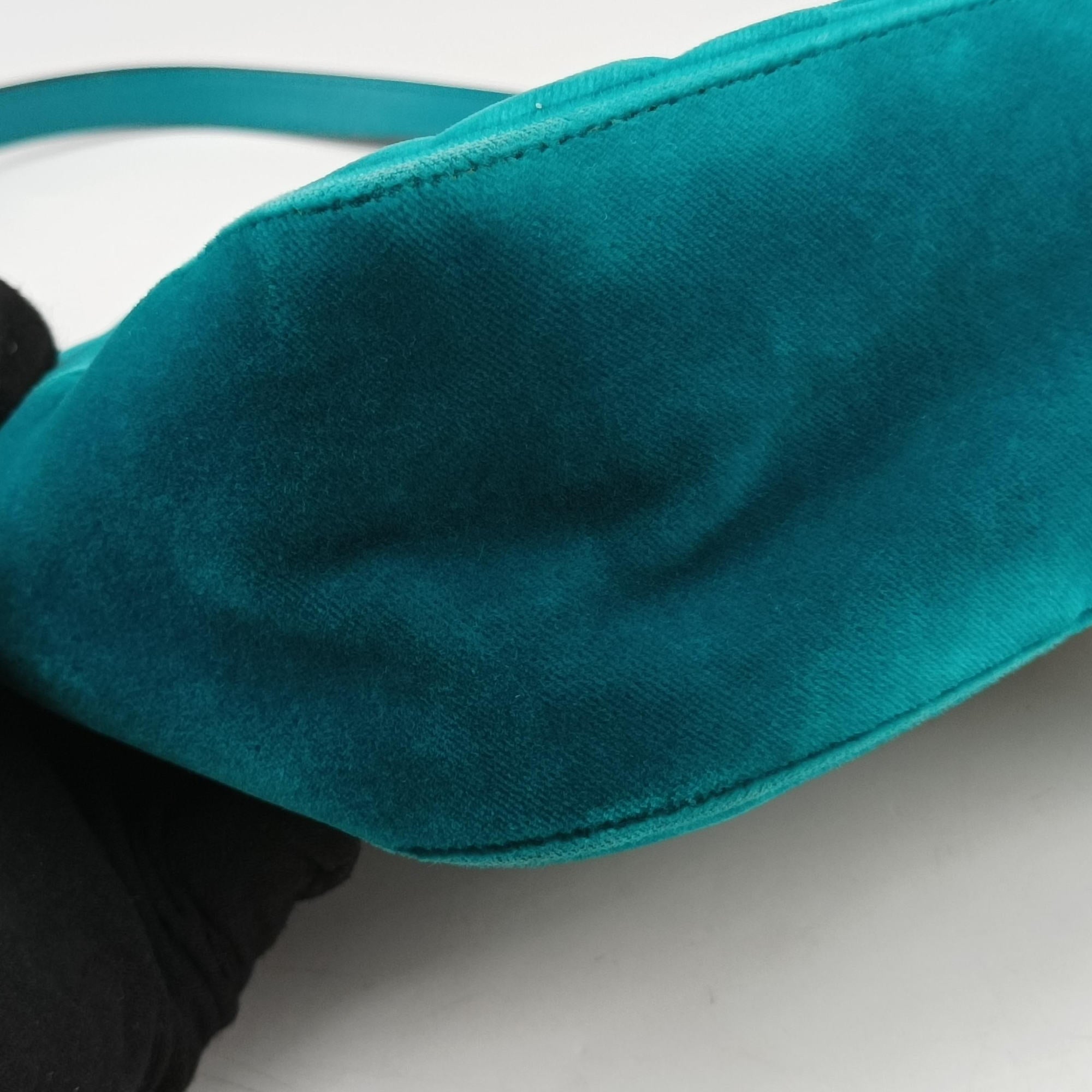 Vintage Gucci GG Marmont Blue velour 443497 shoulderbag | stylenewstar