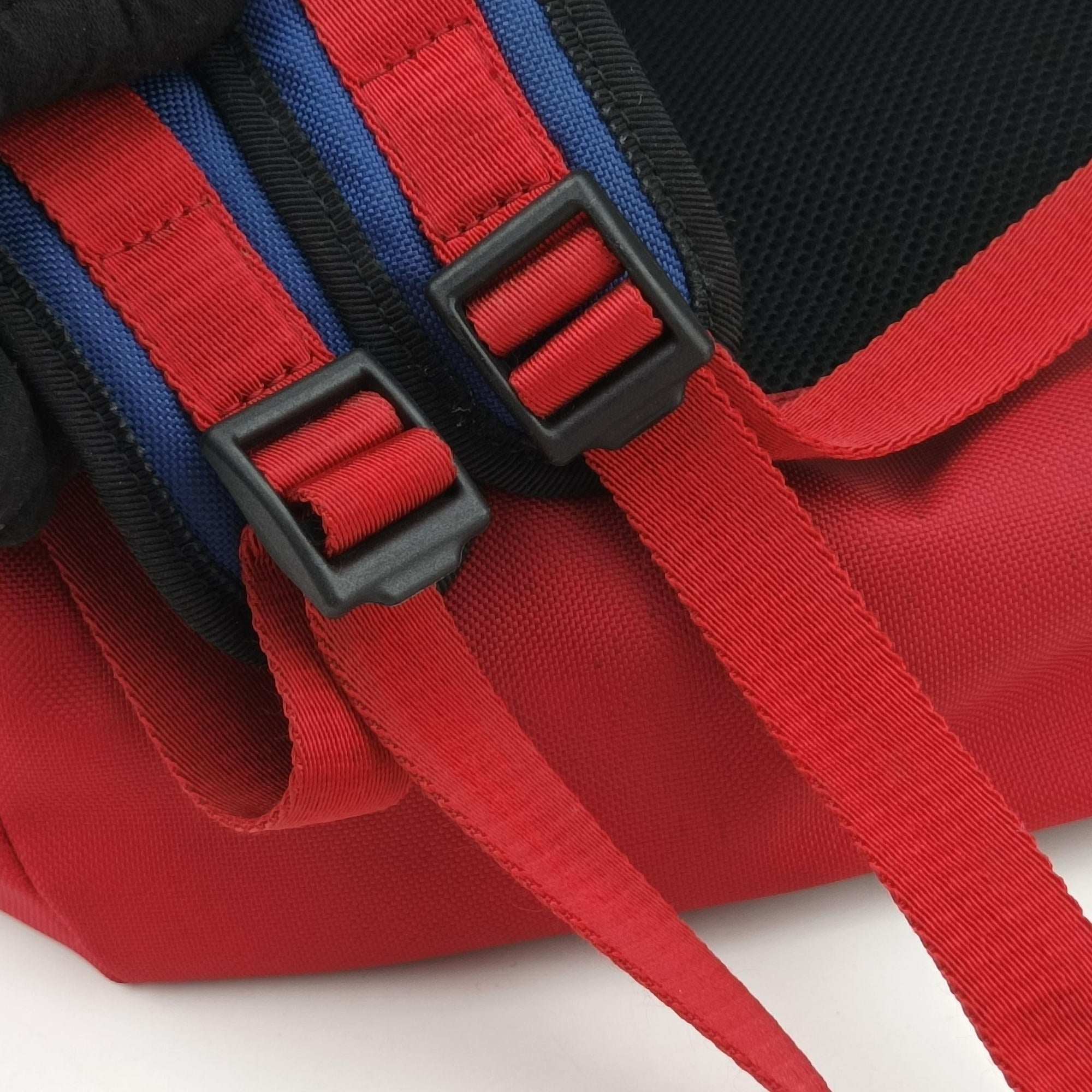 Pre-owned Gucci Techno Vintage Web L'Aveugle Par Amour Embroidered Red canvas 478327 backpack/rucksack | stylenewstar