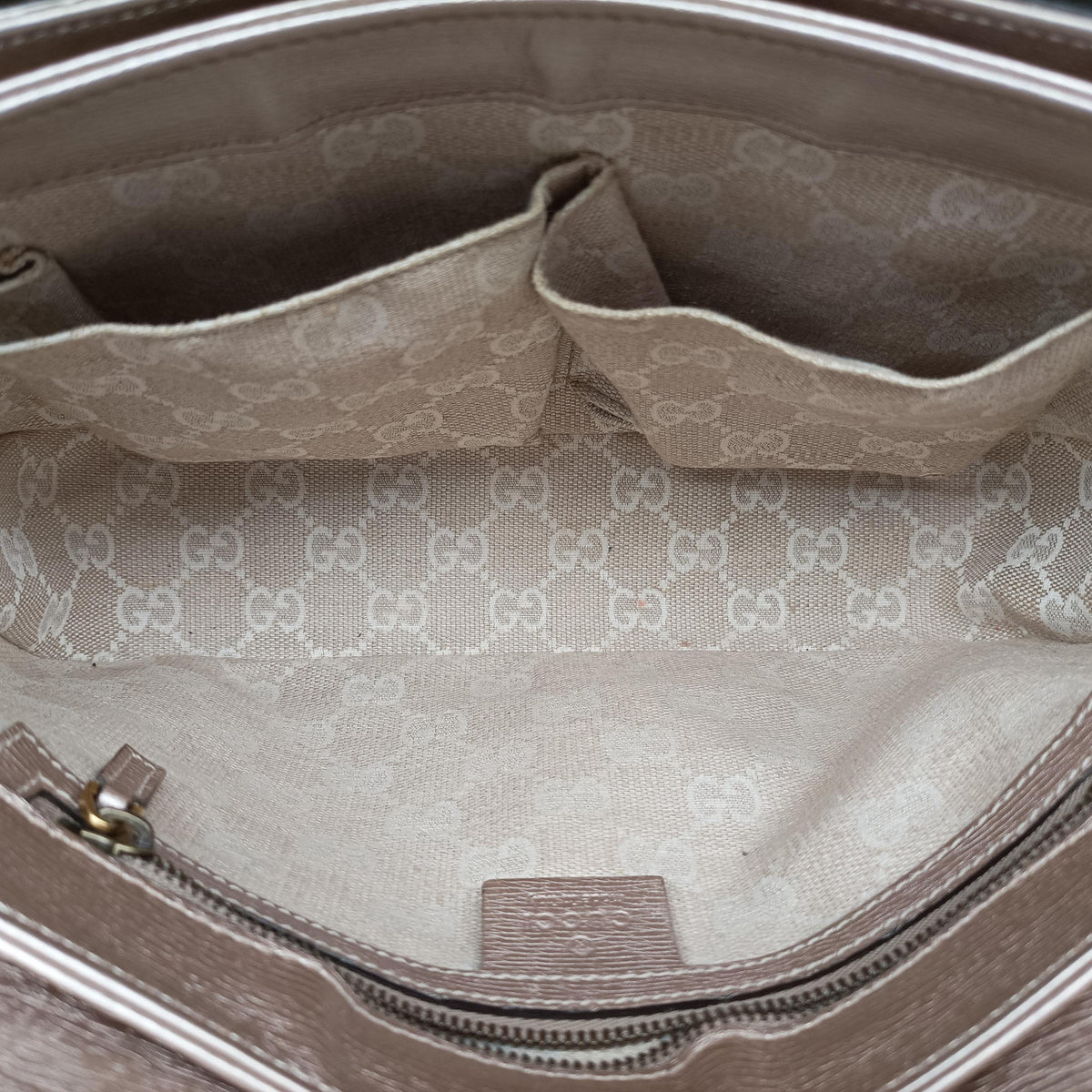 Pre-owned Gucci Bright Bit Pink Leather 336758 shoulderbag | stylenewstar