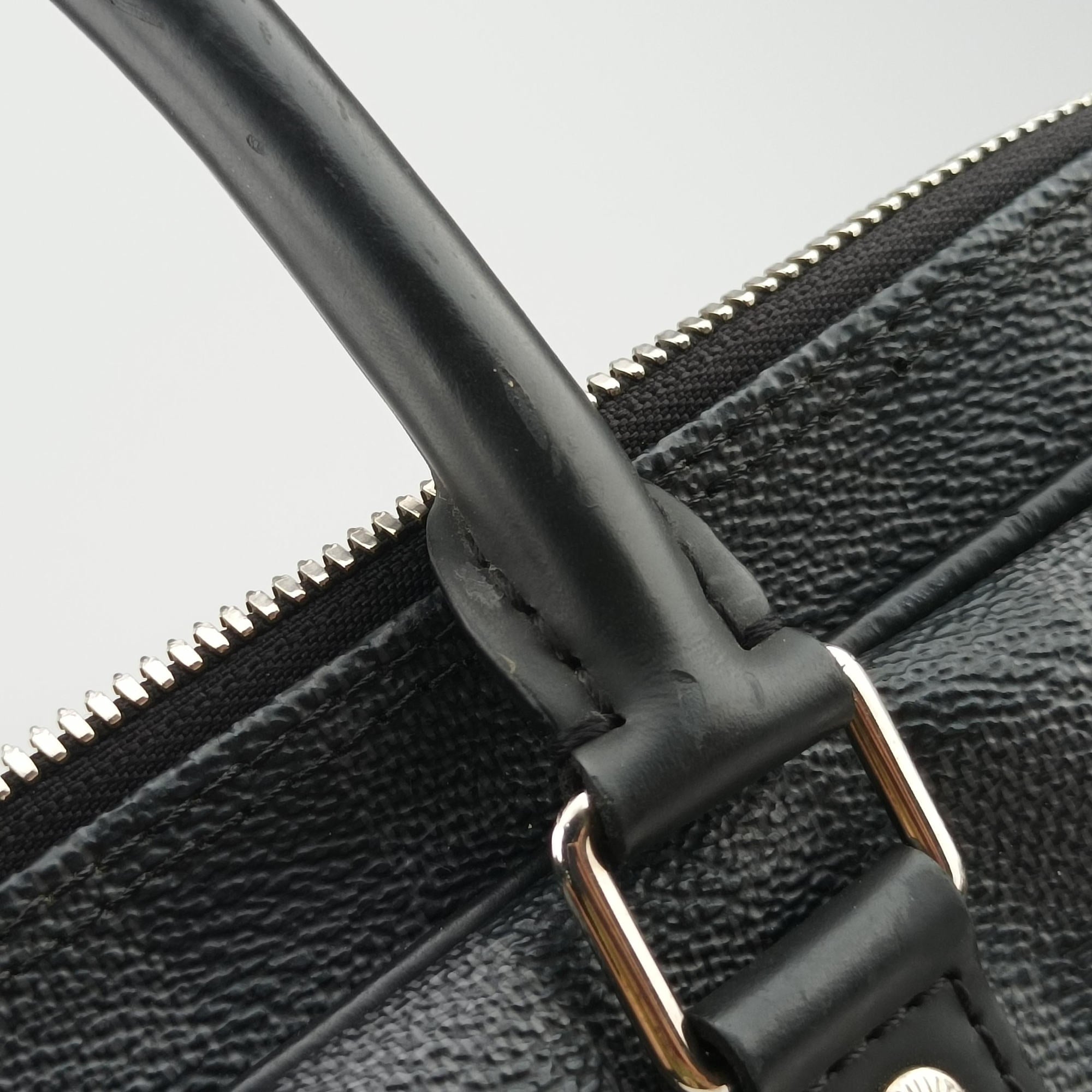Vintage Louis Vuitton Porte Documents Voyage PM Noir Damier Graphite N41478 handbag | stylenewstar