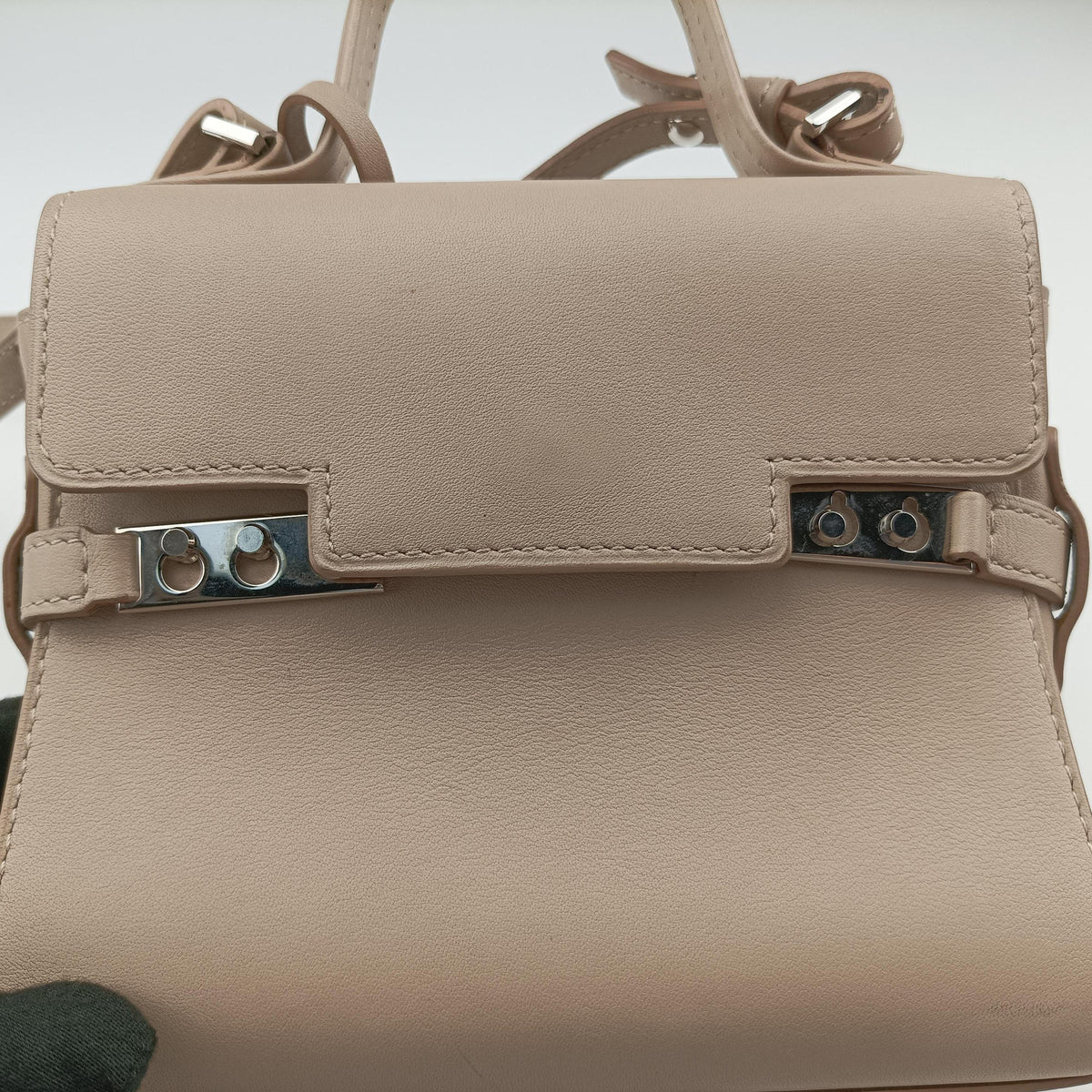 Vintage Delvaux Tampete Beige Leather  shoulderbag | stylenewstar