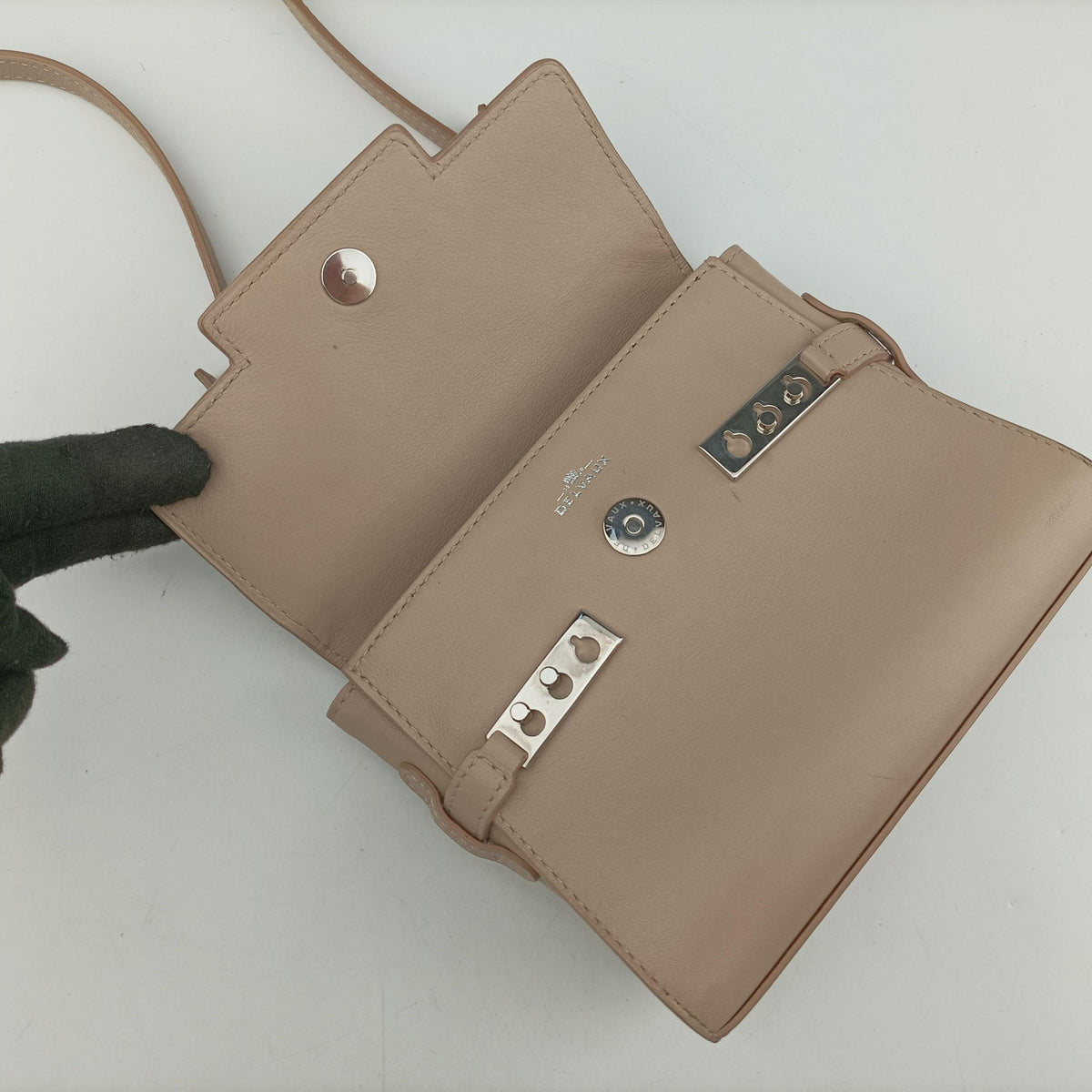 Vintage Delvaux Tampete Beige Leather  shoulderbag | stylenewstar