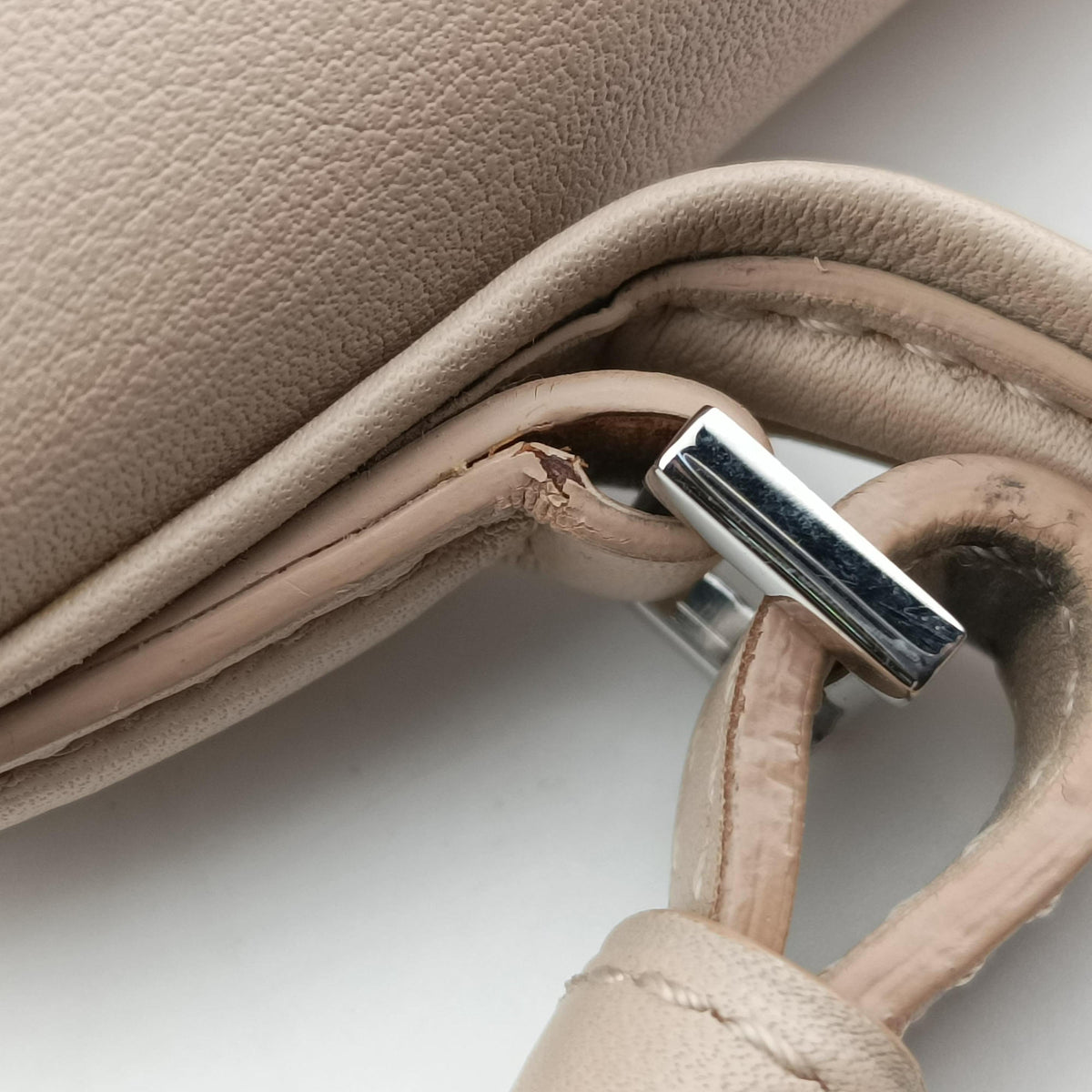 Vintage Delvaux Tampete Beige Leather  shoulderbag | stylenewstar
