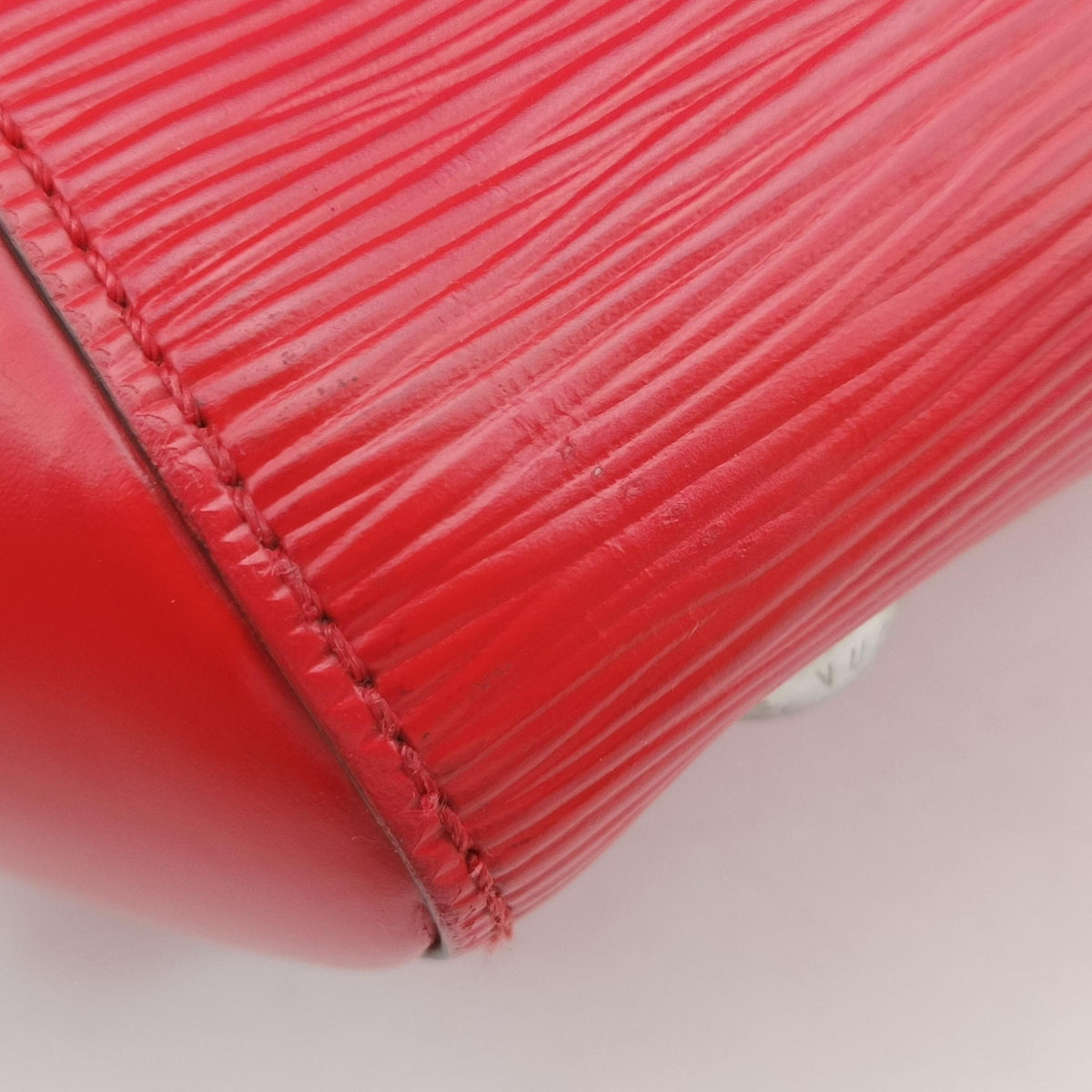 Pre-owned Louis Vuitton Cluny Red Epi M41333 shoulderbag | stylenewstar