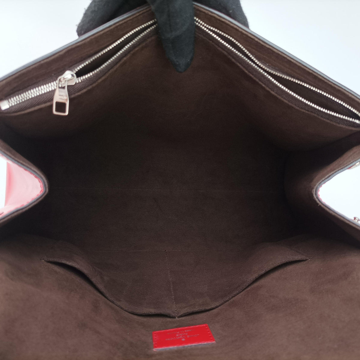 Pre-owned Louis Vuitton Cluny Red Epi M41333 shoulderbag | stylenewstar