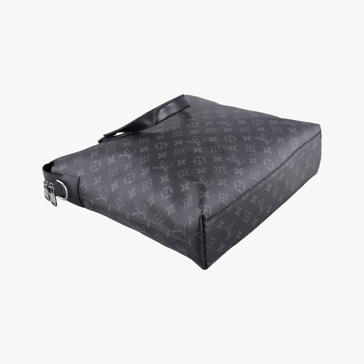 Vintage Louis Vuitton Explorer Noir Monogram Eclipse Canvas M40567 handbag | stylenewstar