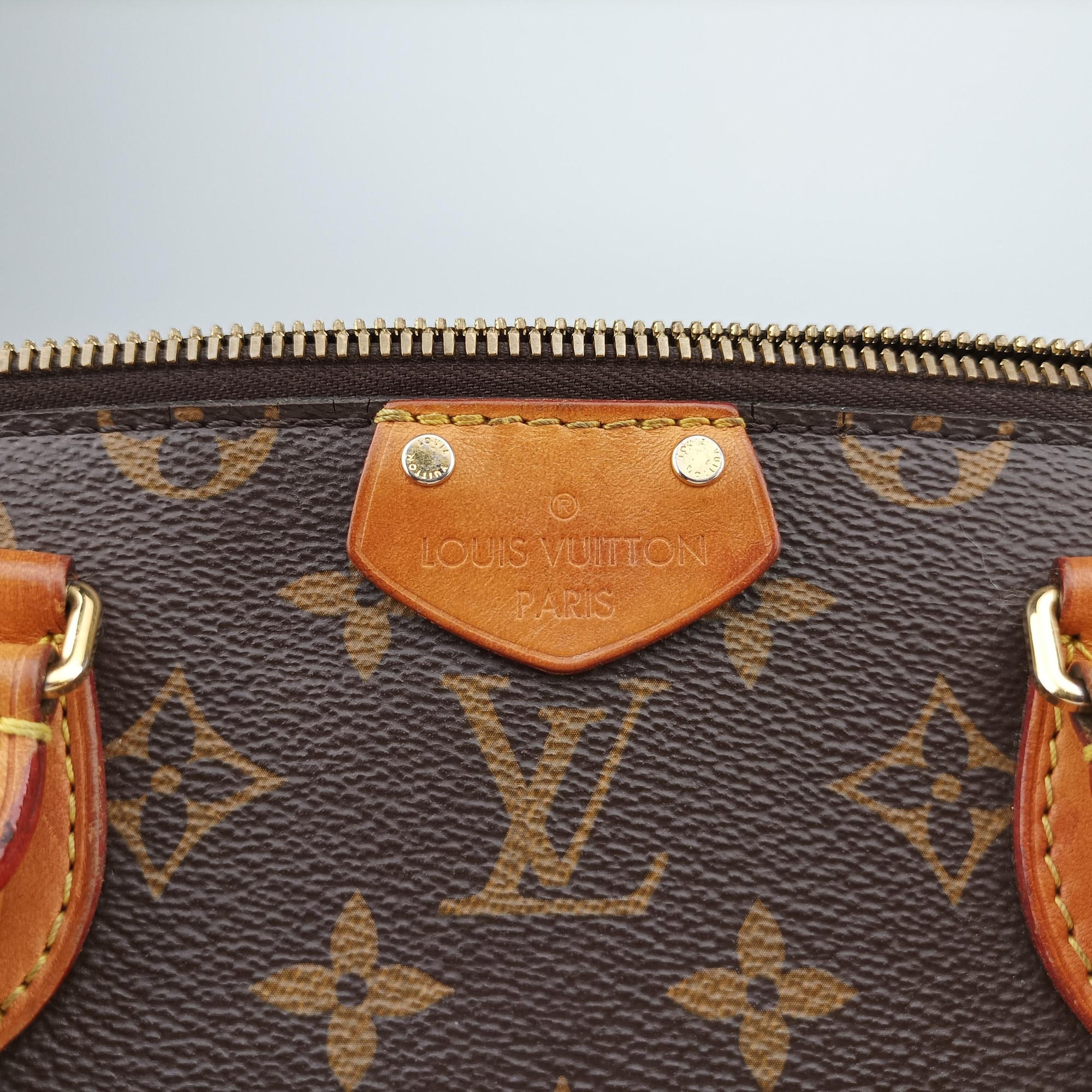 Pre-owned Louis Vuitton TURENNE MM Brown Monogram Canvas M48814 shoulderbag | stylenewstar
