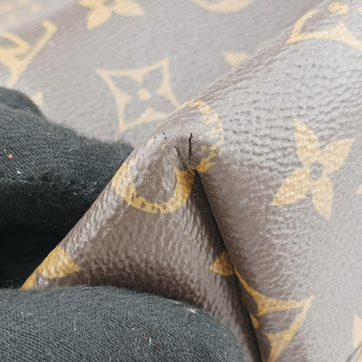 Pre-owned Louis Vuitton TURENNE MM Brown Monogram Canvas M48814 shoulderbag | stylenewstar