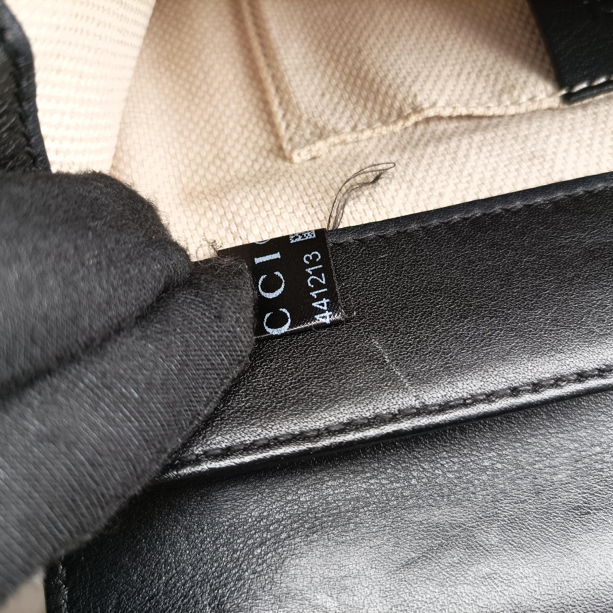 Pre-owned Gucci Pearly Peony Black×White×Gold Leather 432282 shoulderbag | stylenewstar