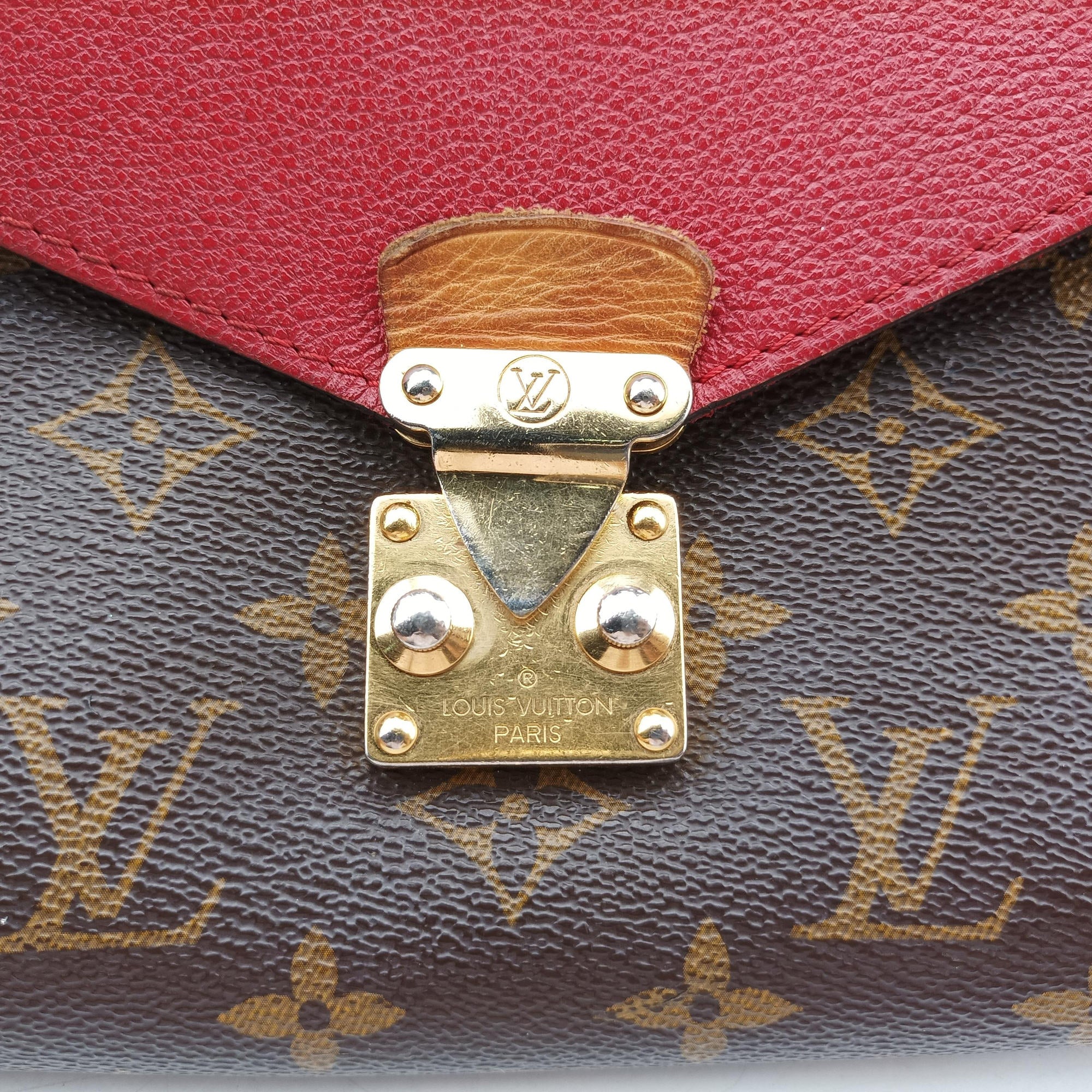 Pre-owned Louis Vuitton PALLAS Chain Brown×CERISE Monogram Canvas×calf leather M41201 shoulderbag | stylenewstar