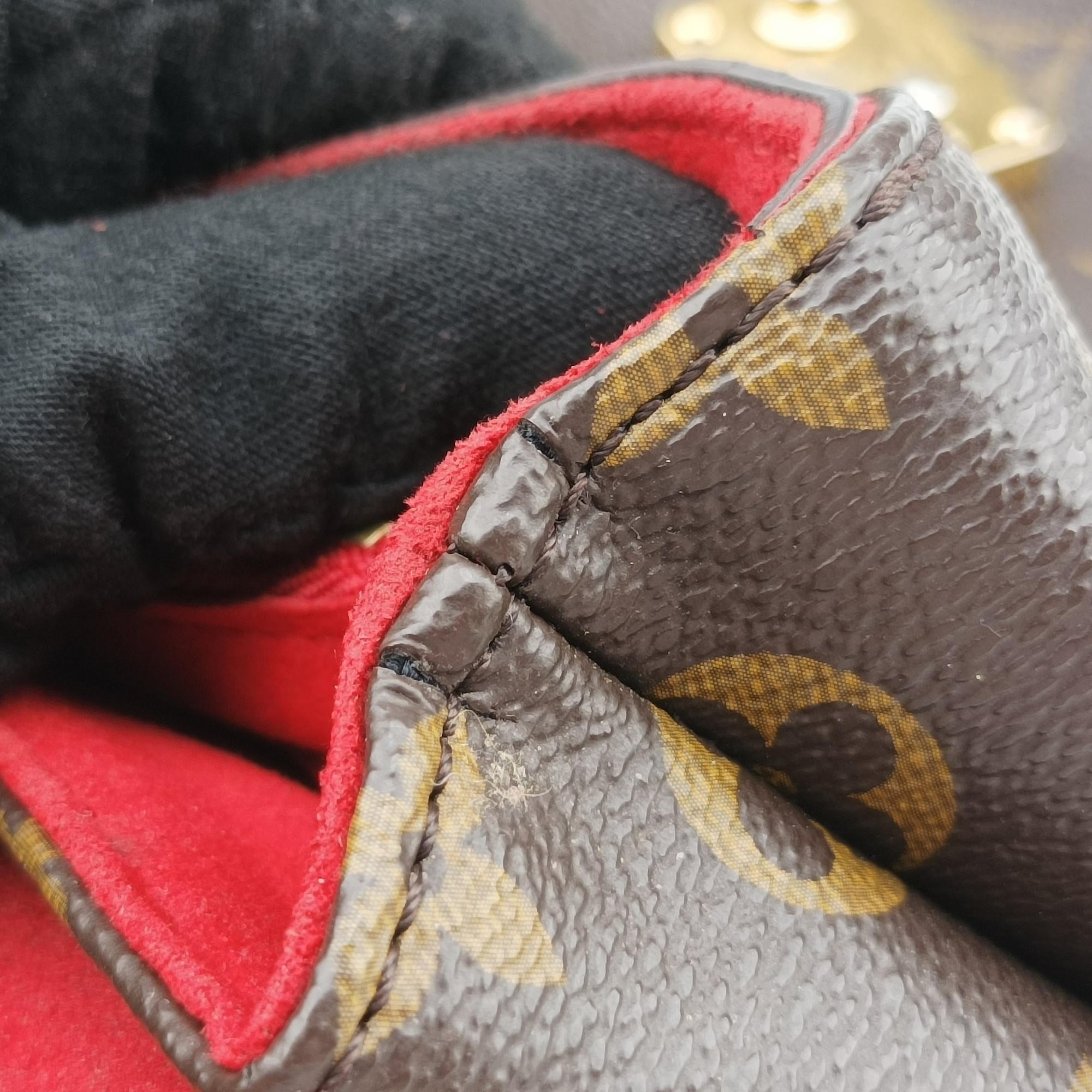Pre-owned Louis Vuitton PALLAS Chain Brown×CERISE Monogram Canvas×calf leather M41201 shoulderbag | stylenewstar