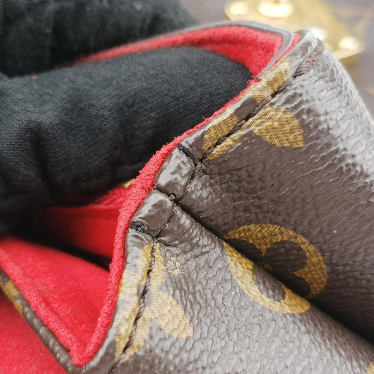 Pre-owned Louis Vuitton PALLAS Chain Brown×CERISE Monogram Canvas×calf leather M41201 shoulderbag | stylenewstar