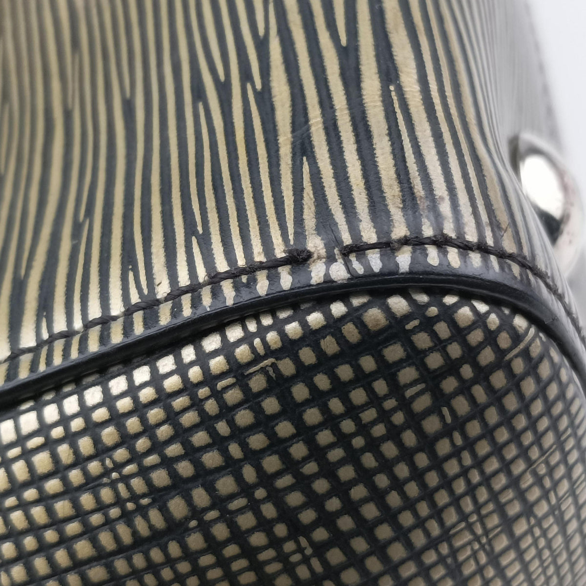 Pre-owned Louis Vuitton Cluny BB Gold Epi M54831 shoulderbag | stylenewstar