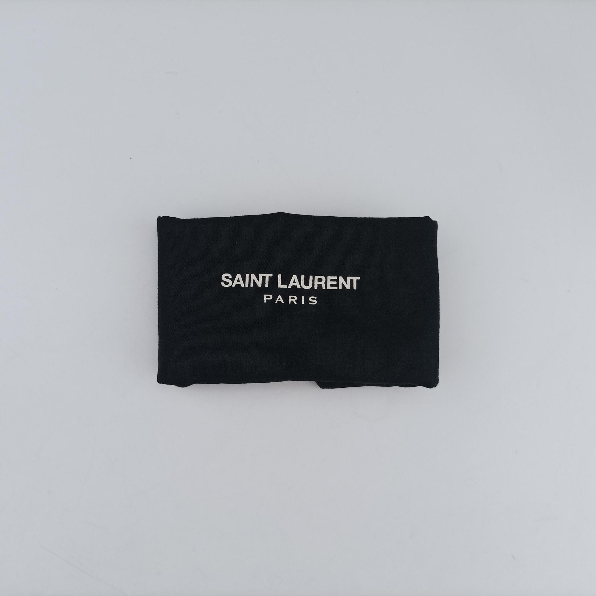 Pre-owned Yves Saint Laurent LOU camera Red Leather 395793 shoulderbag | stylenewstar