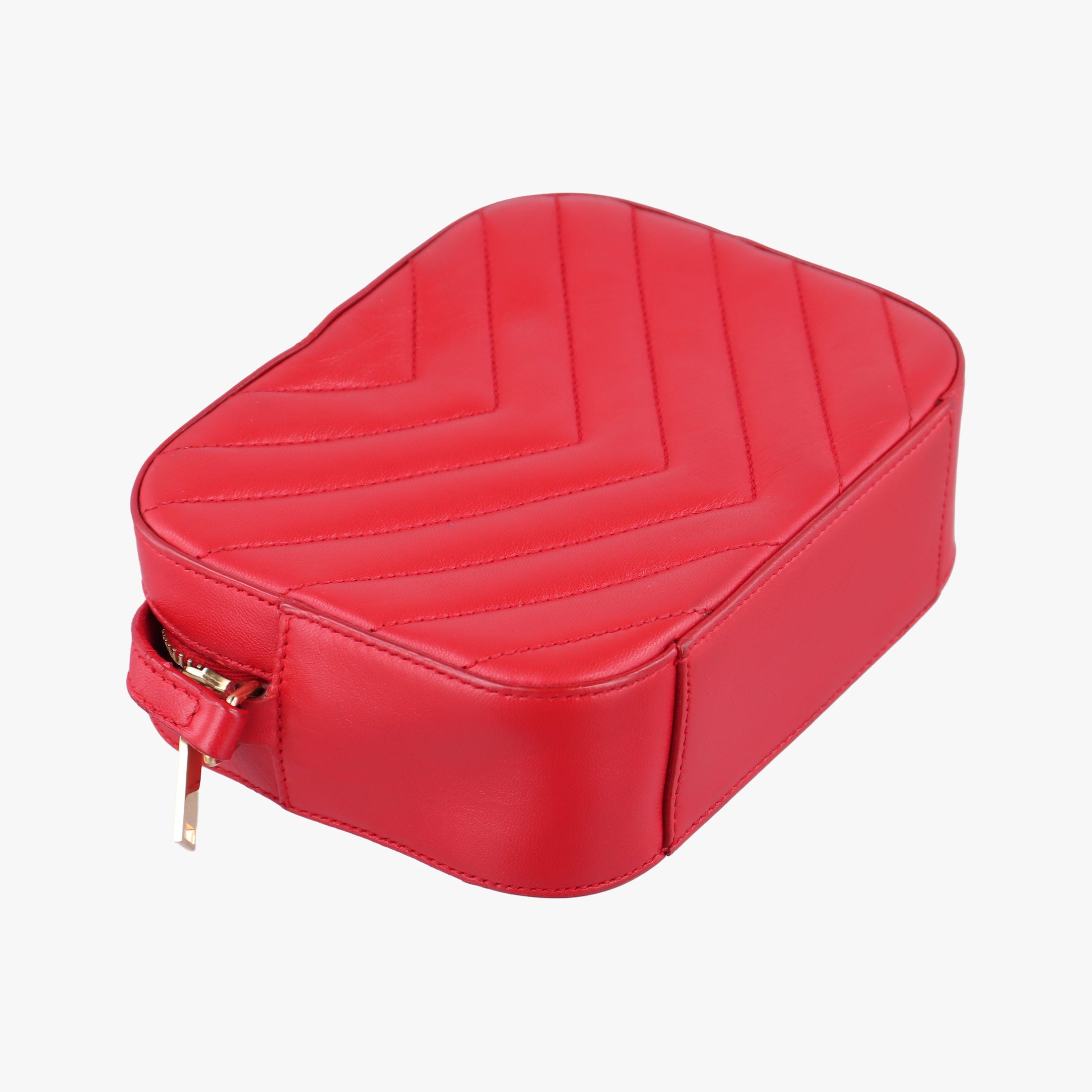 Pre-owned Yves Saint Laurent LOU camera Red Leather 395793 shoulderbag | stylenewstar