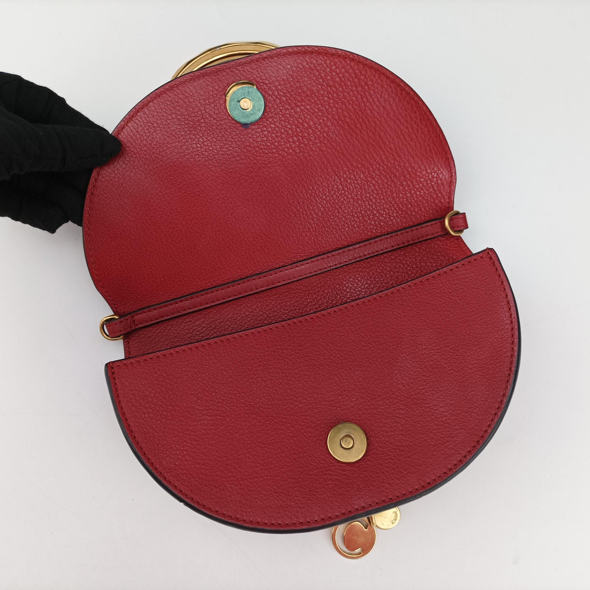 Pre-owned Chloe Nile Minaudiere Red Leather  handbag | stylenewstar