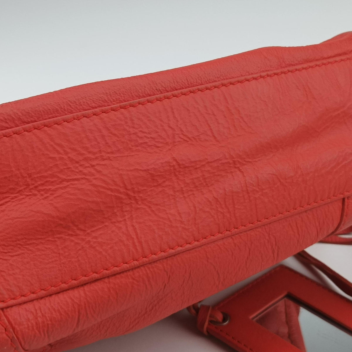 Pre-owned Balenciaga Electric Perforated Motorcycle City Orangered lambskin  shoulderbag | stylenewstar
