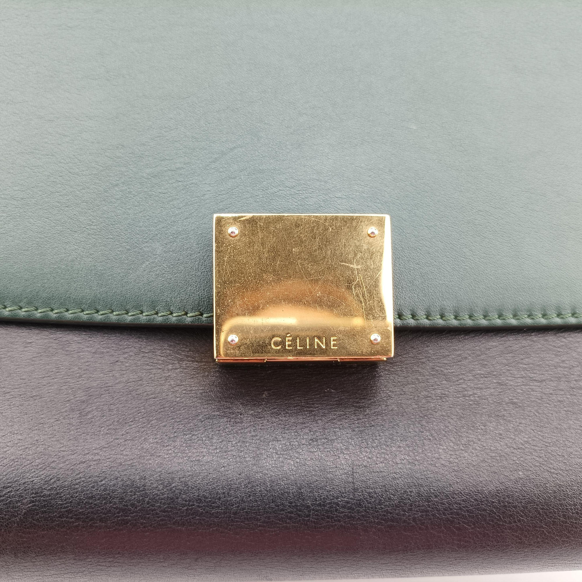 Pre-owned Celine Trapeze Green×Black Leather  shoulderbag | stylenewstar