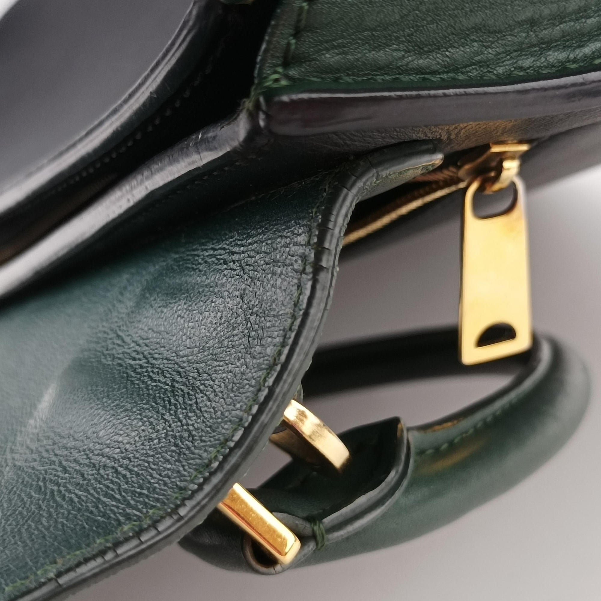 Pre-owned Celine Trapeze Green×Black Leather  shoulderbag | stylenewstar