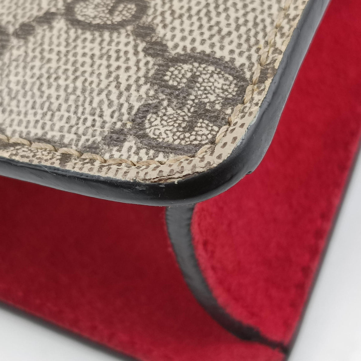 Vintage Gucci Dionysus beige×red PVC coated canvas × suede 421970 shoulderbag | stylenewstar