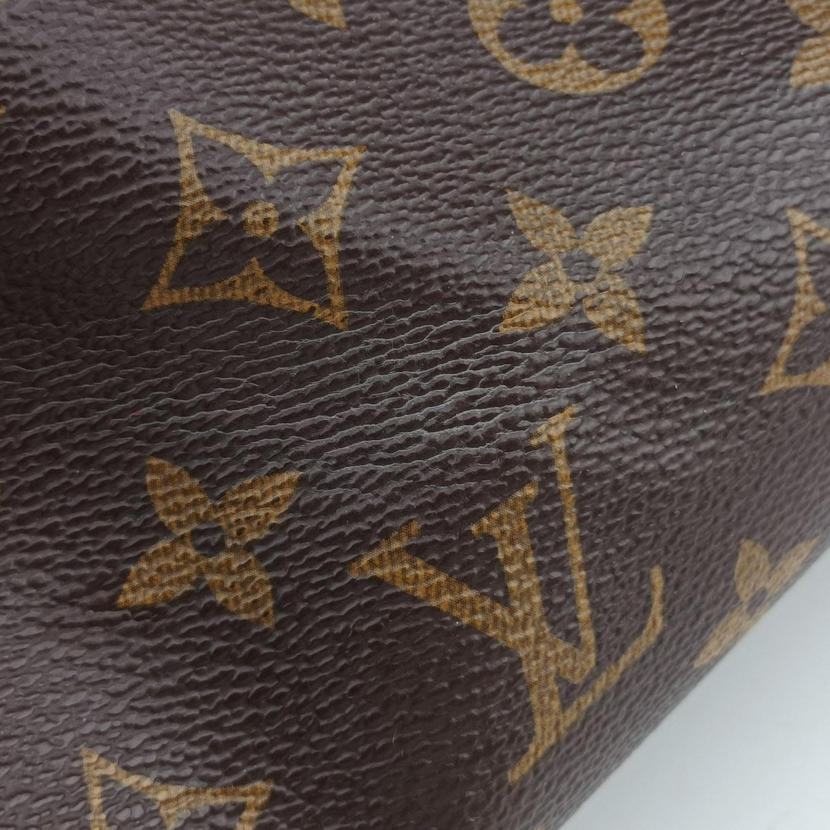 Secondhand Louis Vuitton MONTAIGNE MM Brown Monogram Canvas M41056 shoulderbag | stylenewstar