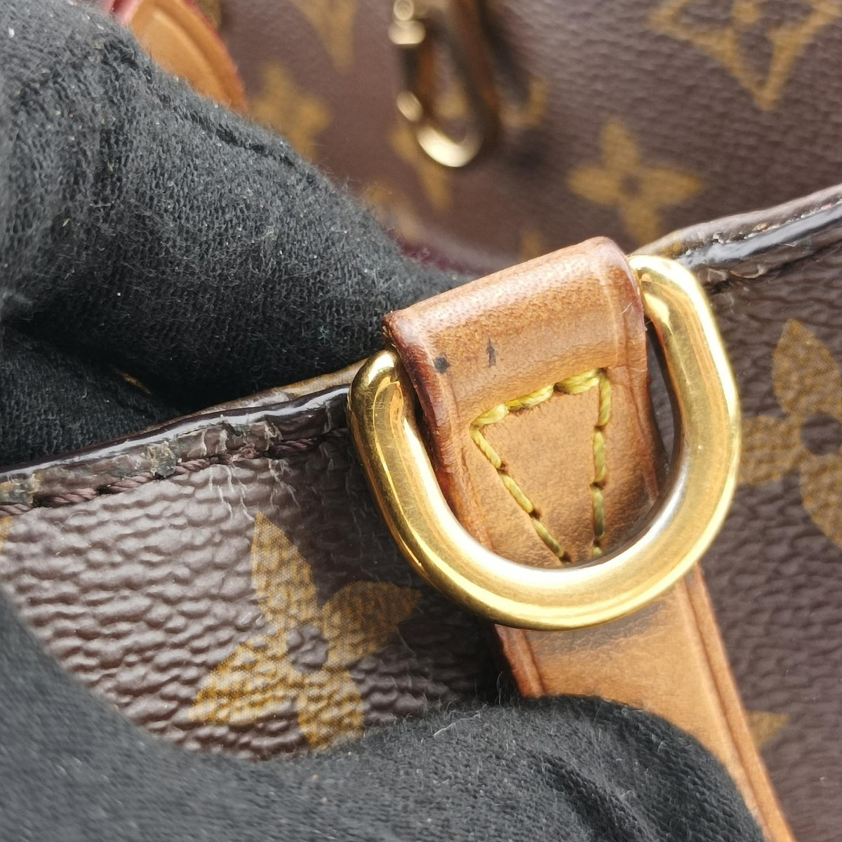Secondhand Louis Vuitton MONTAIGNE MM Brown Monogram Canvas M41056 shoulderbag | stylenewstar