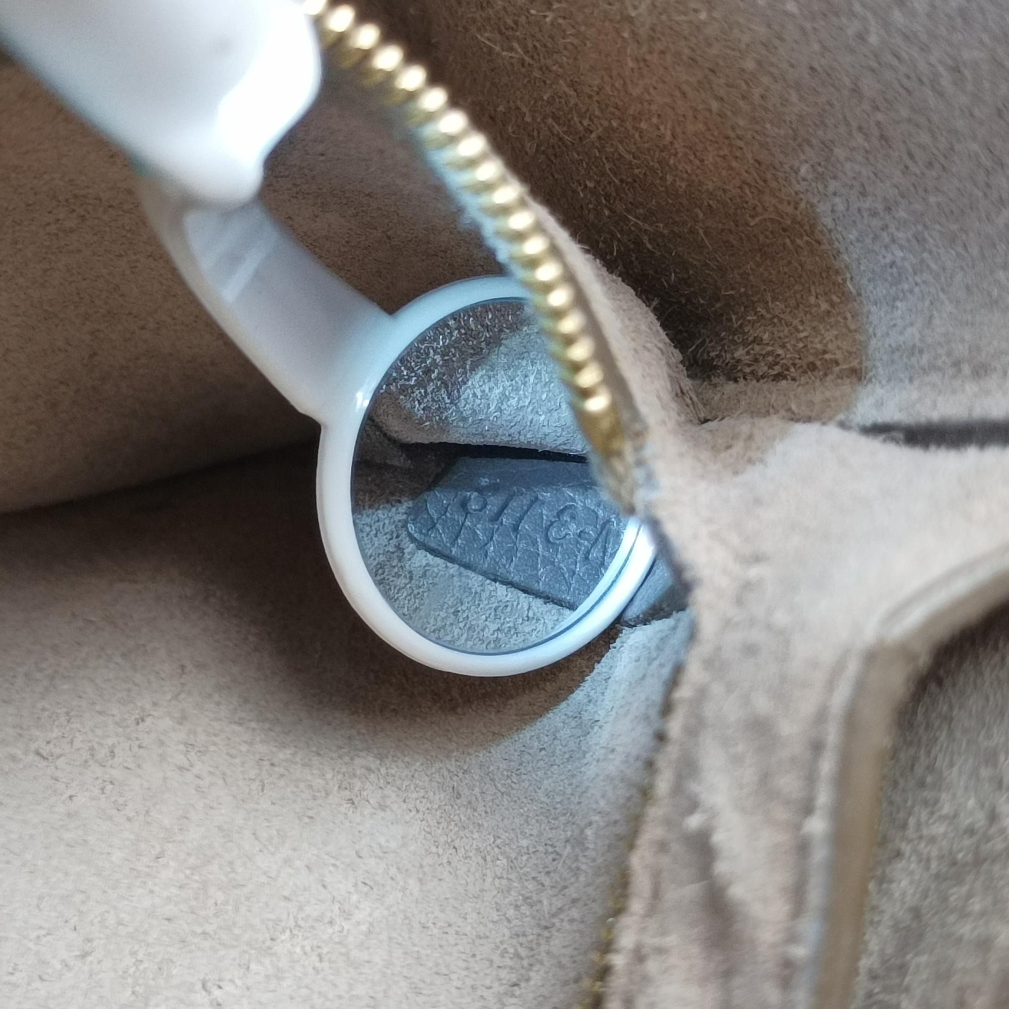 Secondhand Celine Sangle Bucket Small Brown Leather  shoulderbag | stylenewstar