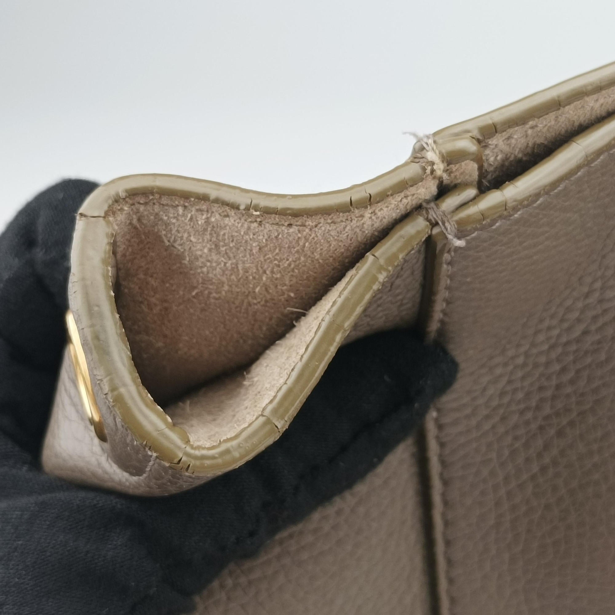 Secondhand Celine Sangle Bucket Small Brown Leather  shoulderbag | stylenewstar