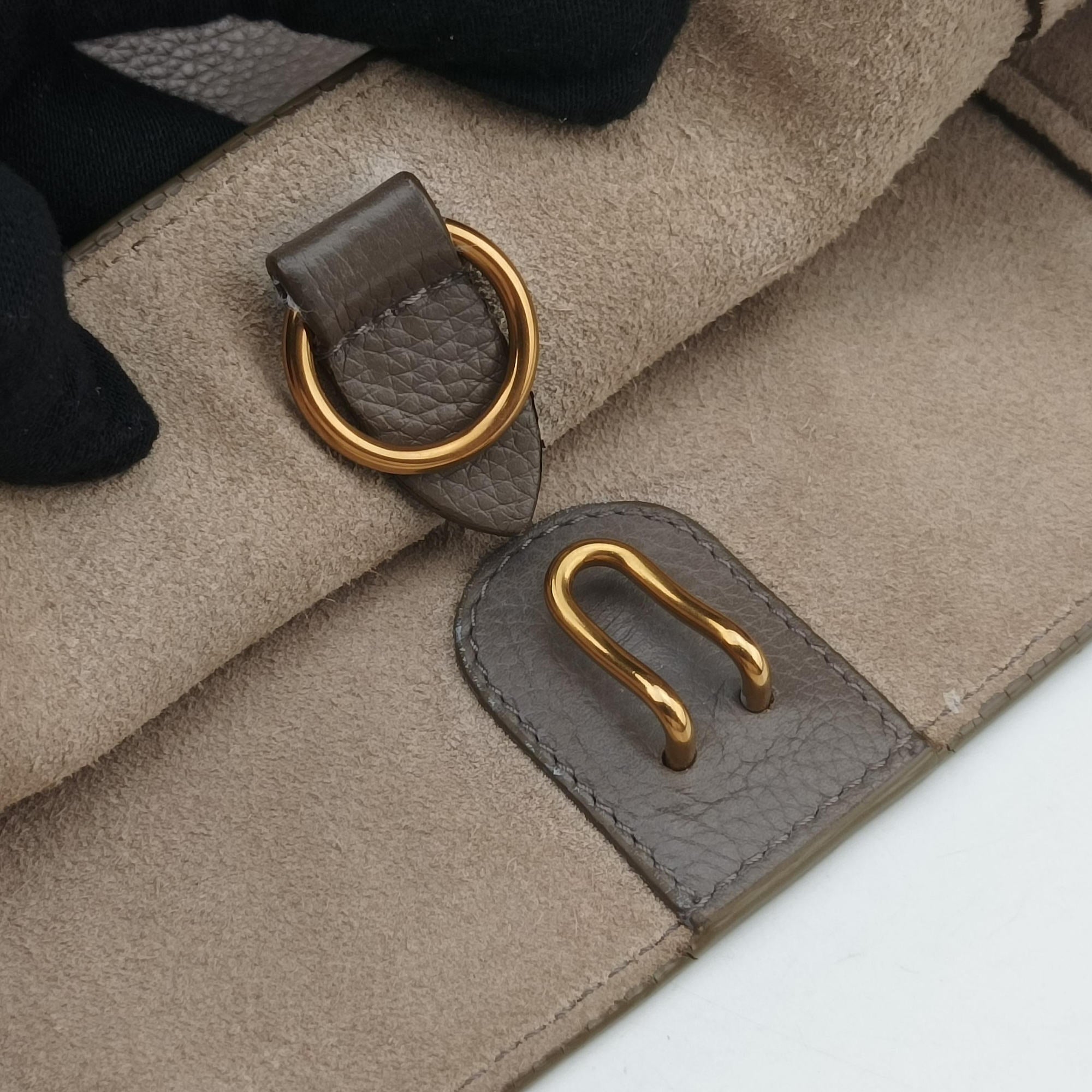 Secondhand Celine Sangle Bucket Small Brown Leather  shoulderbag | stylenewstar