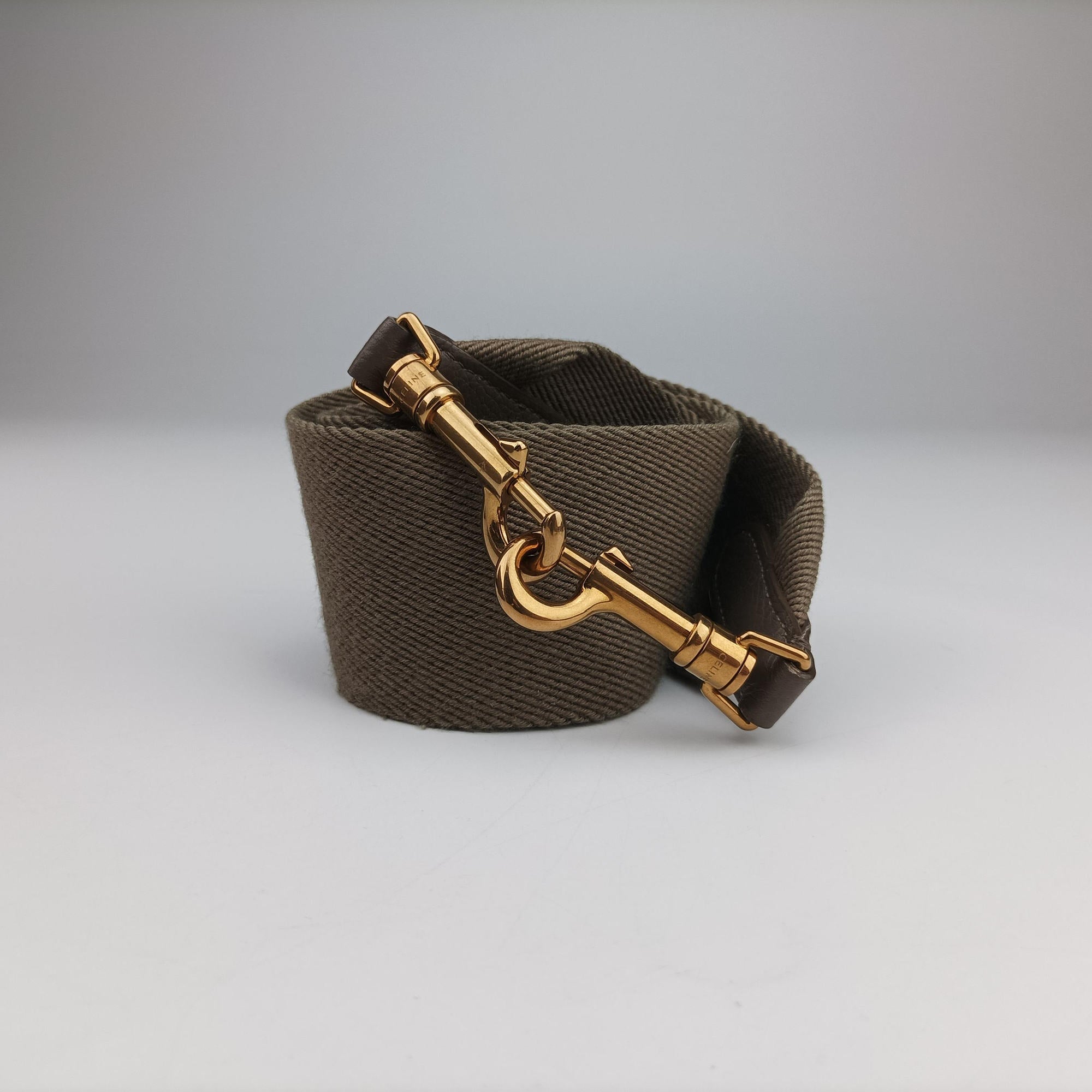 Secondhand Celine Sangle Bucket Small Brown Leather  shoulderbag | stylenewstar