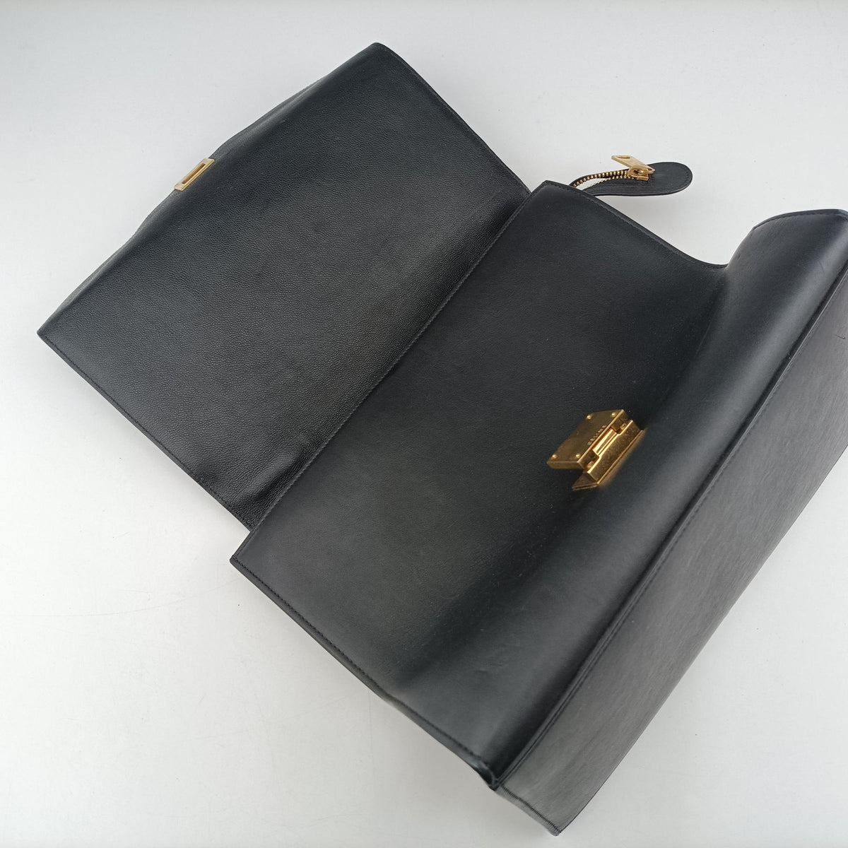 Pre-owned Celine Trapèze Beige×blue×black Leather  shoulderbag | stylenewstar