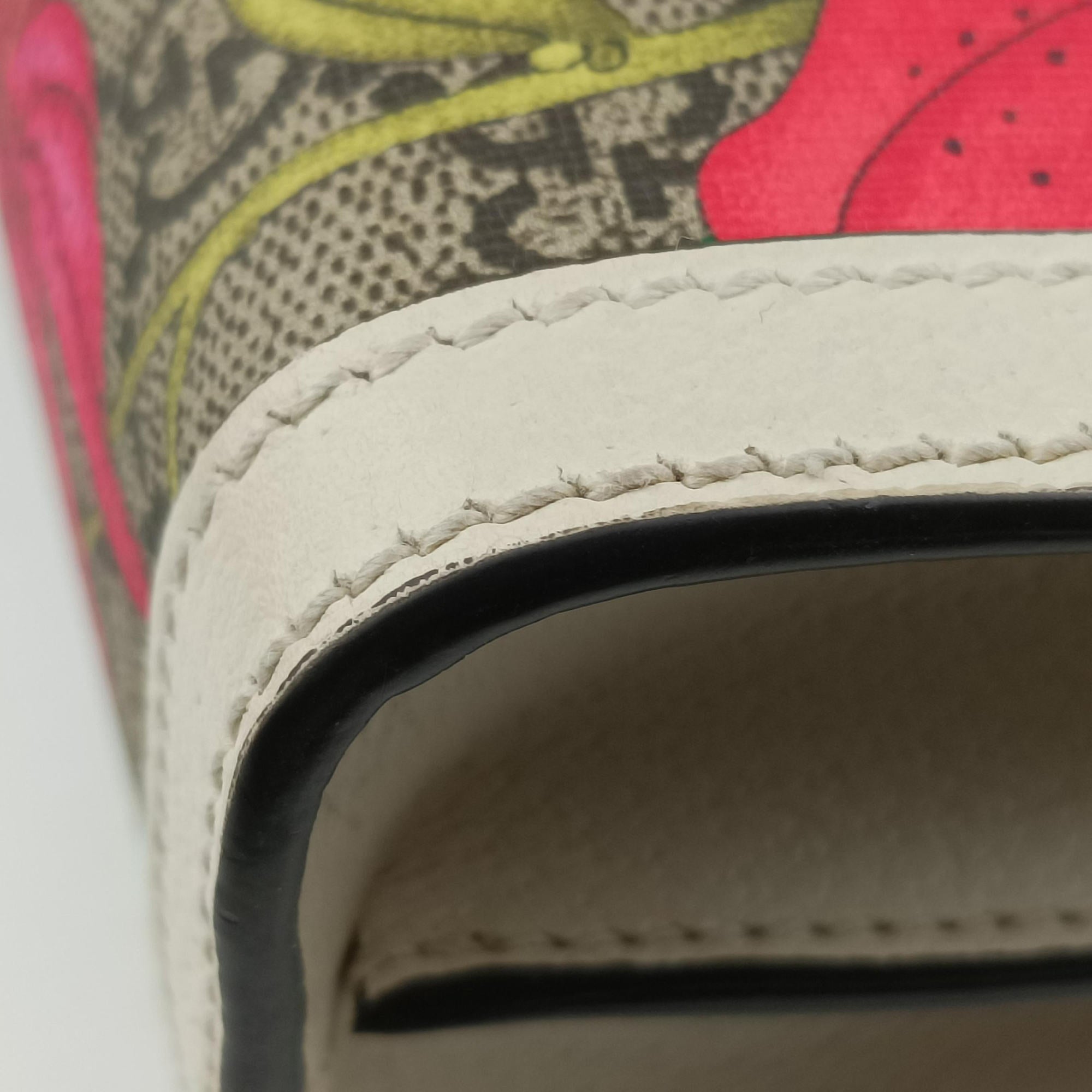 Pre-owned Gucci Ophidia Beige×White×Multicolor PVC coated canvas×Leather 503877 shoulderbag | stylenewstar