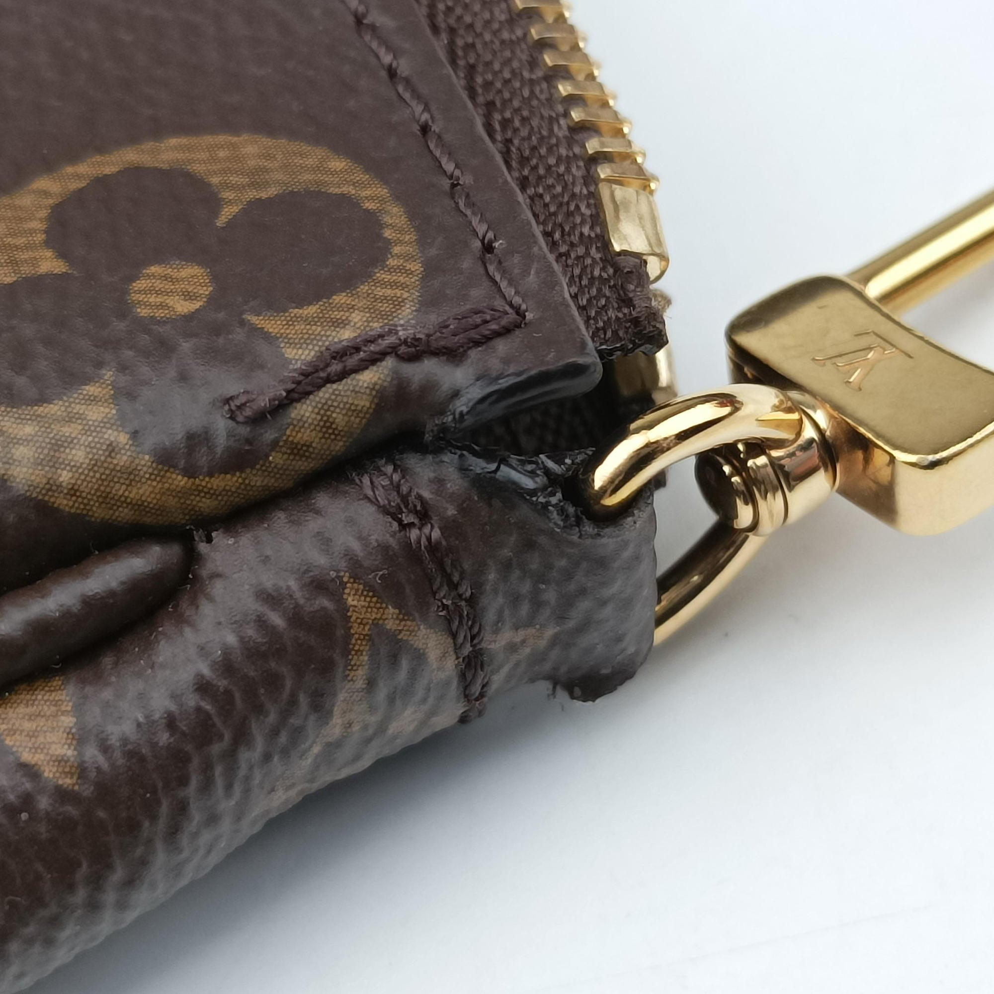 Secondhand Louis Vuitton MULTI POCHETTE ACCESSOIRES MARRON×Khaki Monogram Canvas M44840 shoulderbag | stylenewstar