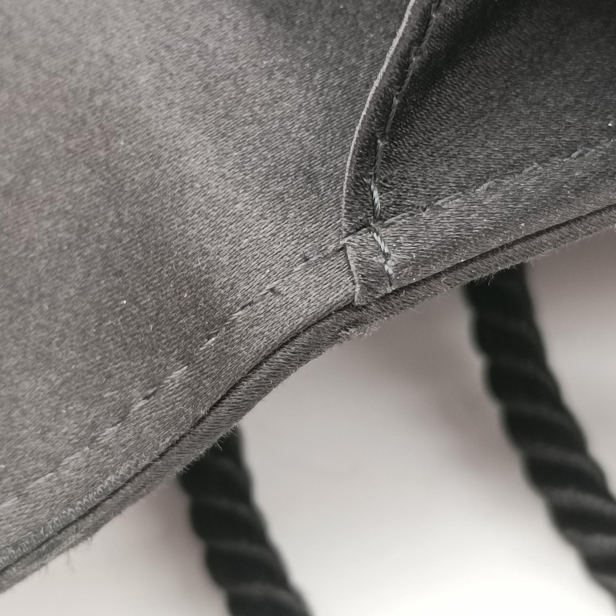Pre-owned Bottega Veneta Intrecciato Satin Knot Flap Black Satin  shoulderbag | stylenewstar