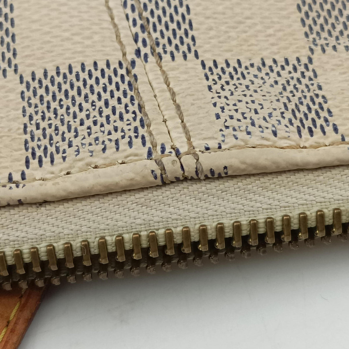 Secondhand Louis Vuitton TOTALLY MM Azur Damier Canvas N51262 handbag | stylenewstar