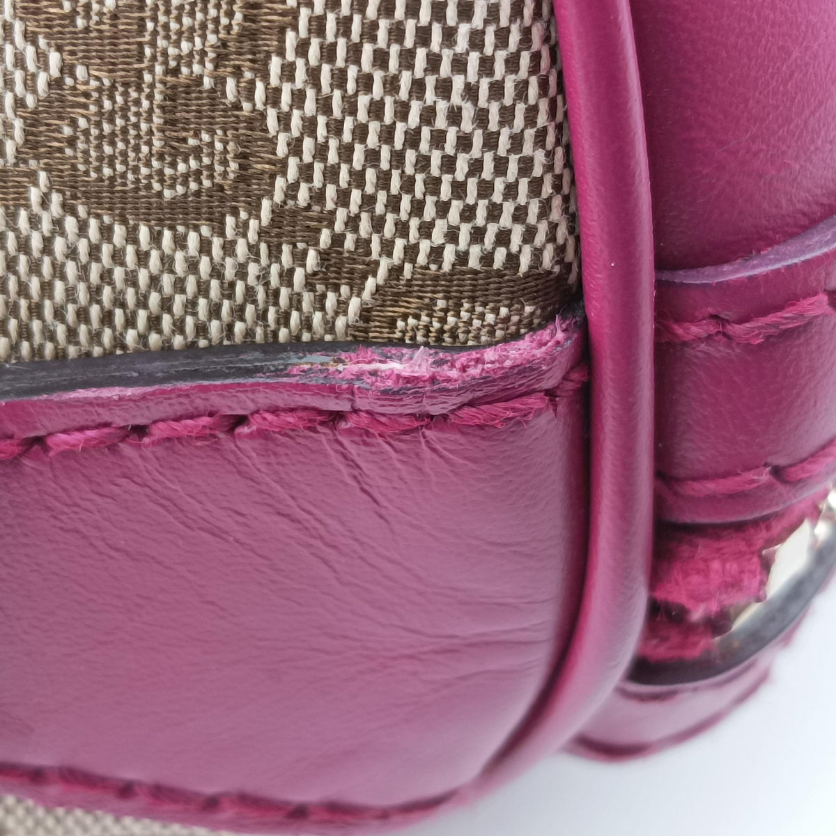 Pre-owned Gucci Sherry Line beige×rose Canvas×Leather 247205 shoulderbag | stylenewstar
