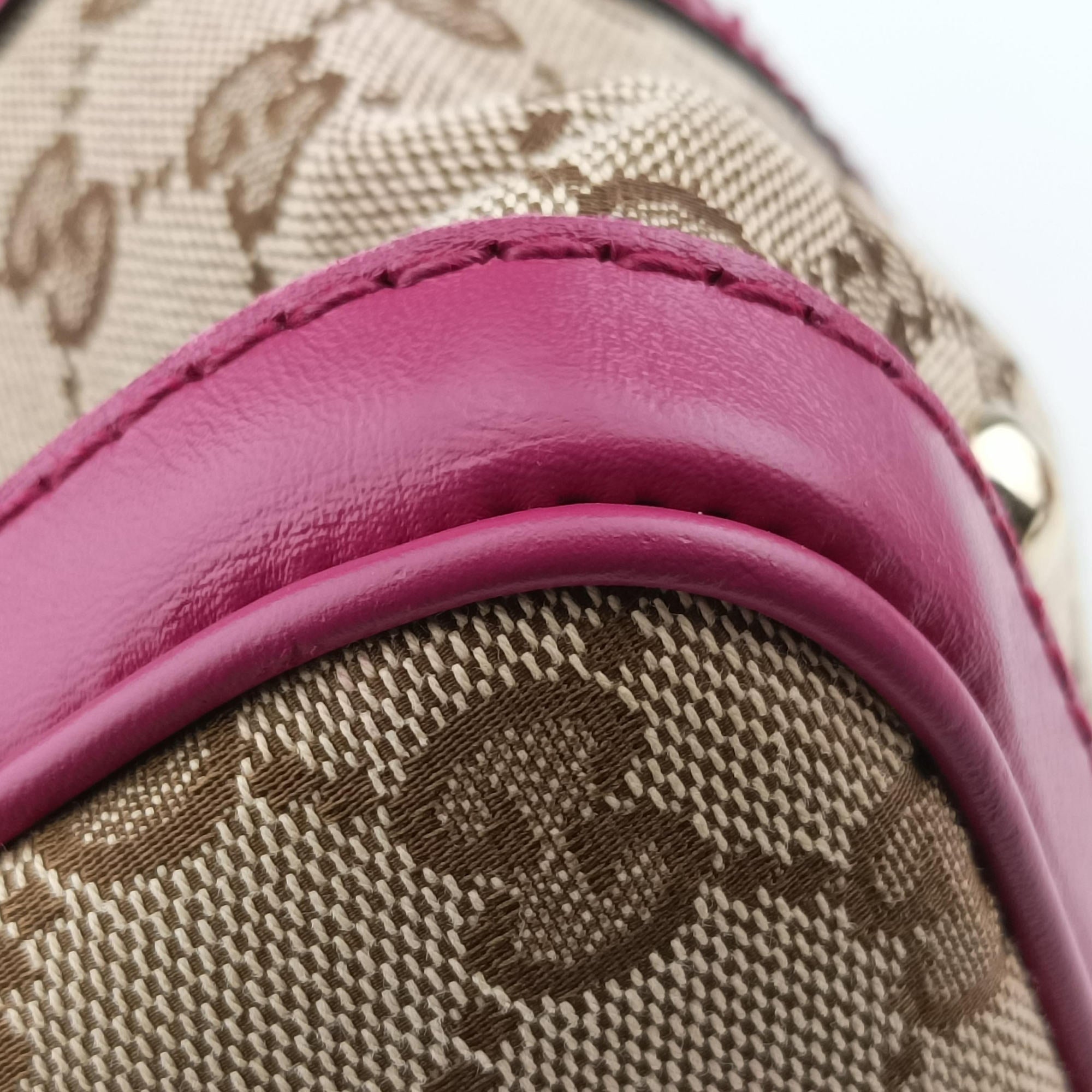 Pre-owned Gucci Sherry Line beige×rose Canvas×Leather 247205 shoulderbag | stylenewstar