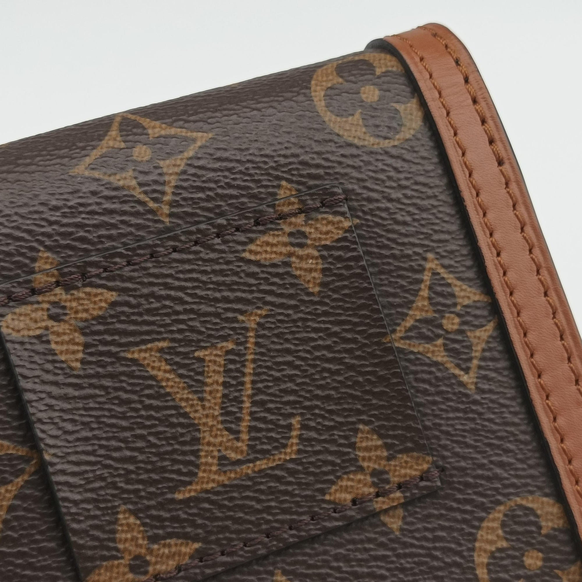 Pre-owned Louis Vuitton DAUPHINE　BB brown Monogram Canvas M68621 shoulderbag | stylenewstar