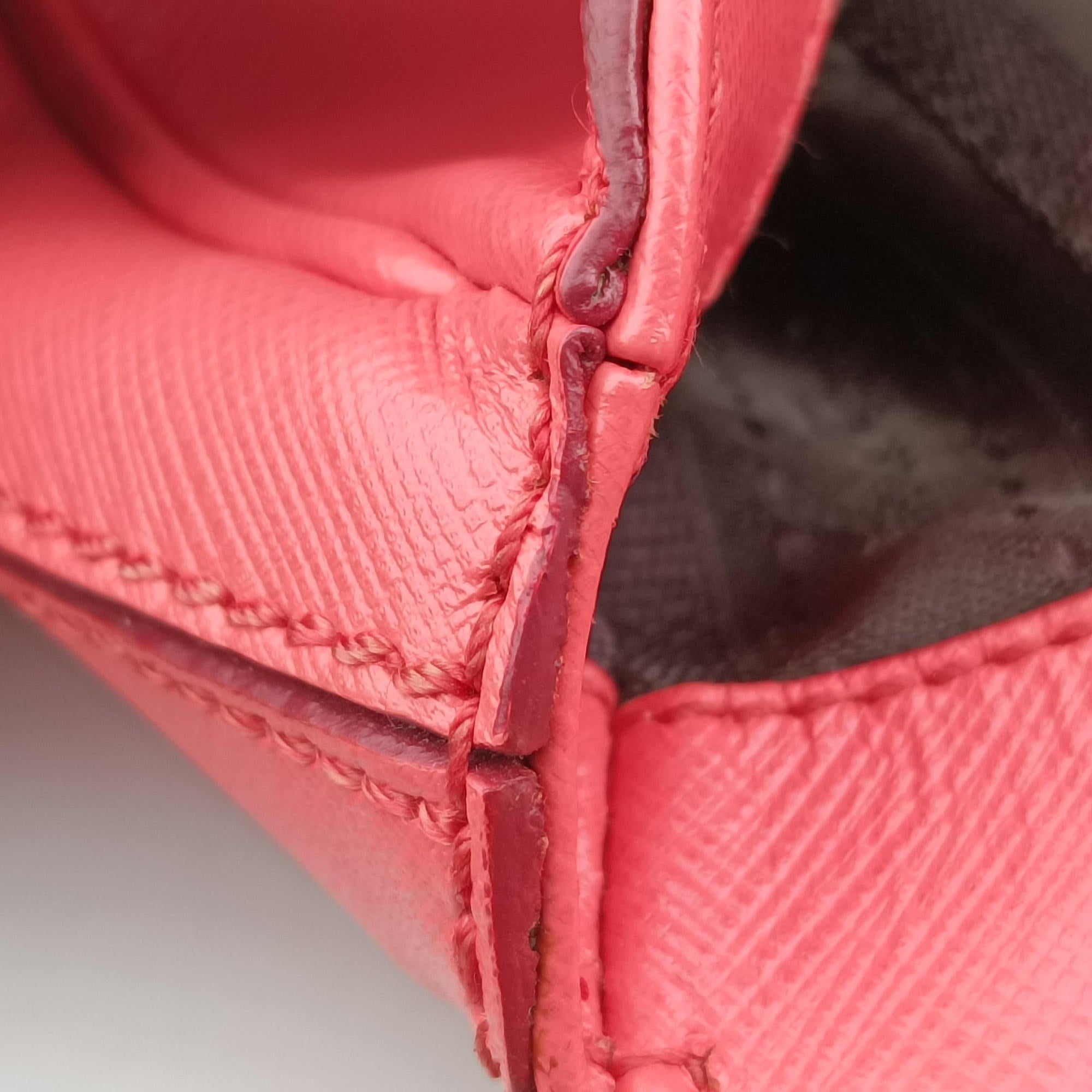 Pre-owned Ferragamo Gancini Pink Leather  shoulderbag | stylenewstar