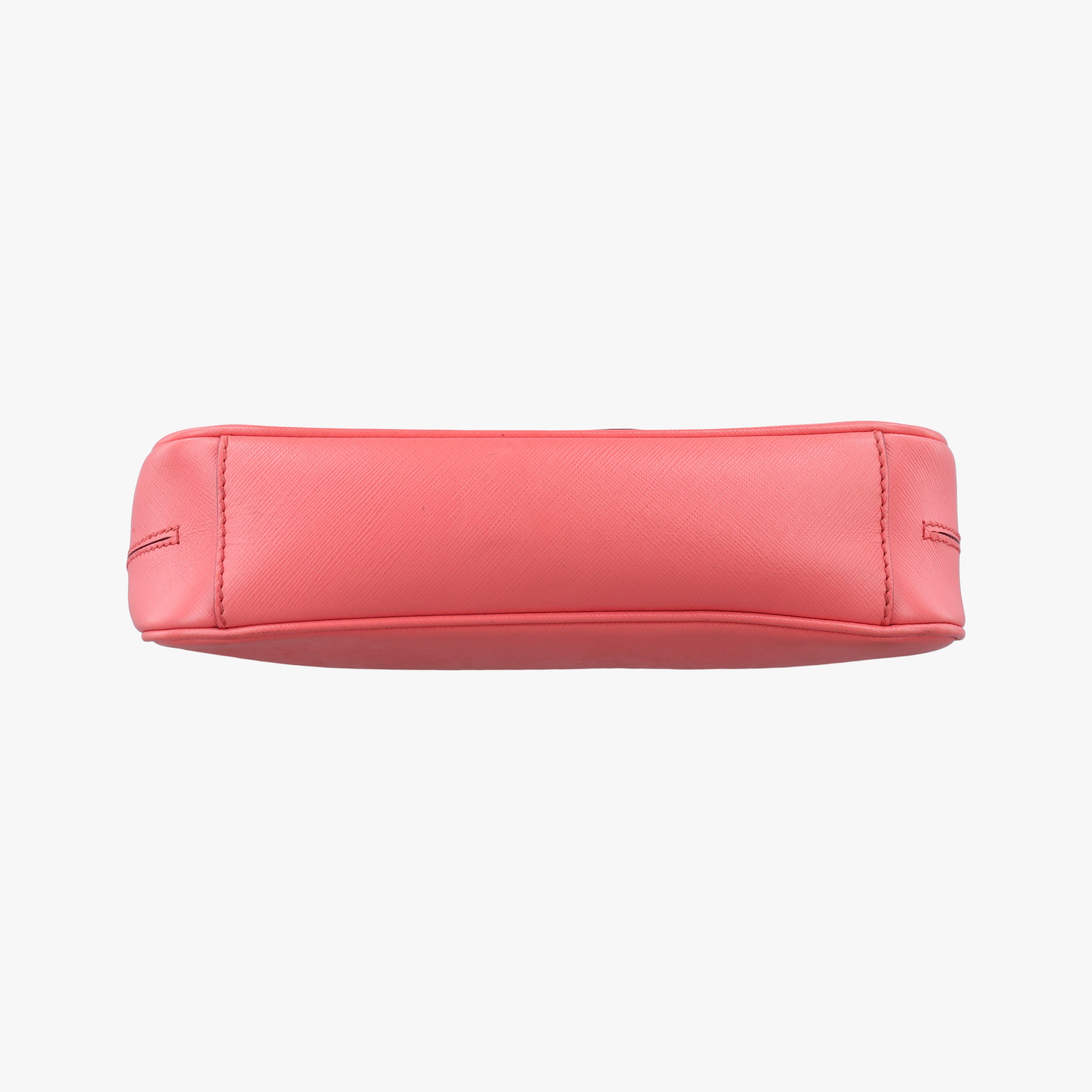 Pre-owned Ferragamo Gancini Pink Leather  shoulderbag | stylenewstar