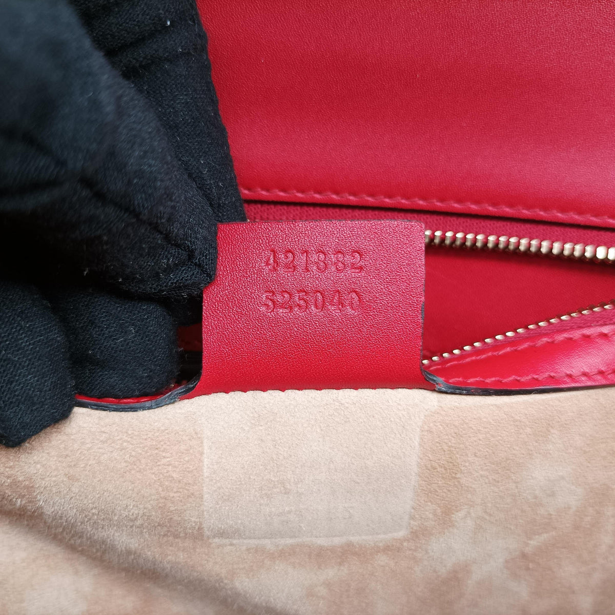 Pre-owned Gucci Sylvie Red×navy Leather 421882 shoulderbag | stylenewstar