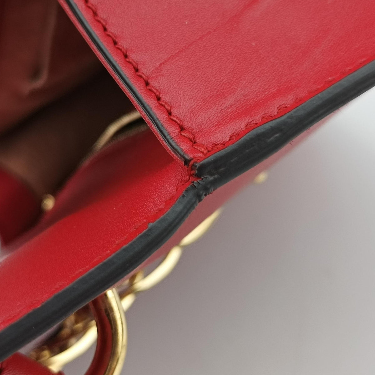 Pre-owned Gucci Sylvie Red×navy Leather 421882 shoulderbag | stylenewstar